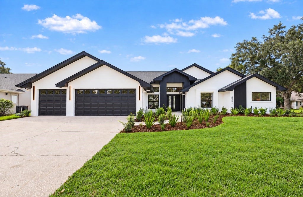 Photo of 4901 Hallstead Way, Tampa, FL 33647 (MLS # O6446260)