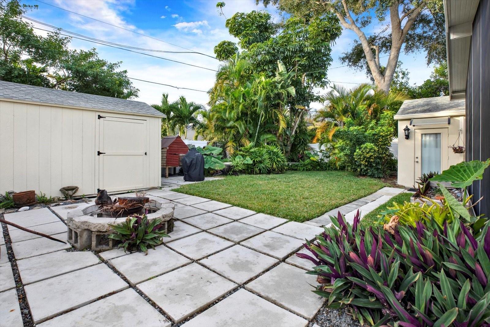 ALLENDALE TERRACE BLKS A-B-1-2-3-4-5-6 - Residential