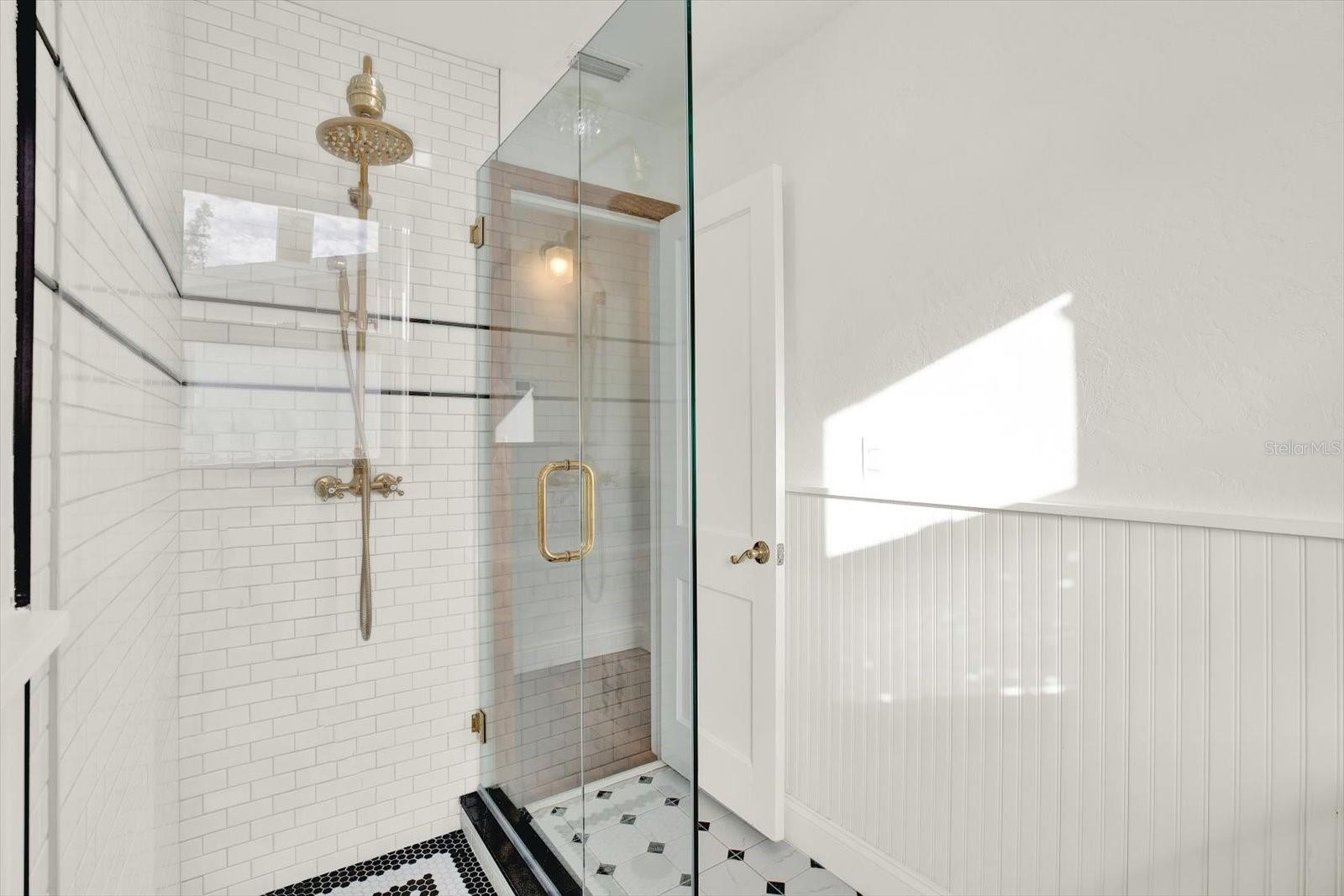 ALLENDALE TERRACE BLKS A-B-1-2-3-4-5-6 - Residential