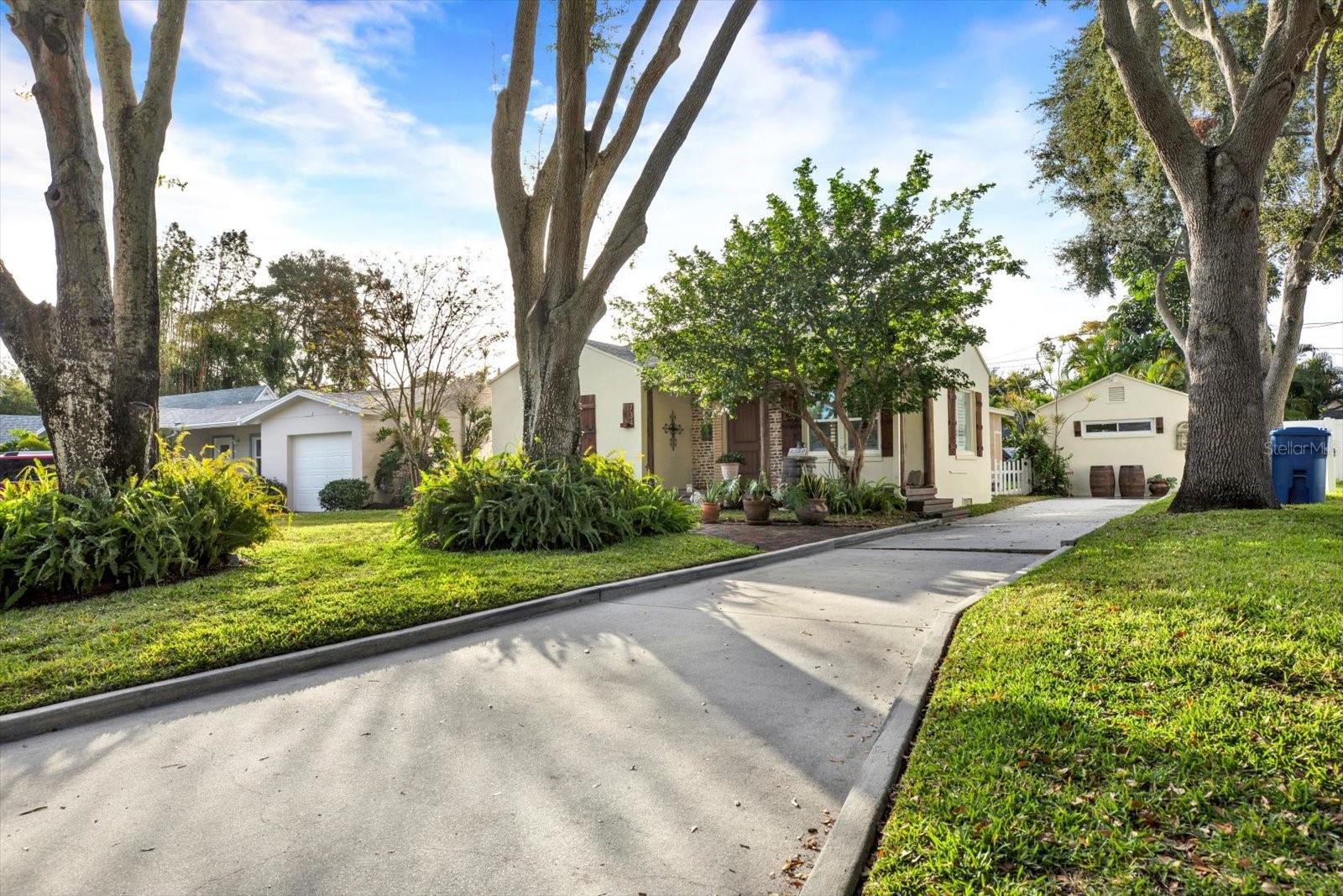 ALLENDALE TERRACE BLKS A-B-1-2-3-4-5-6 - Residential