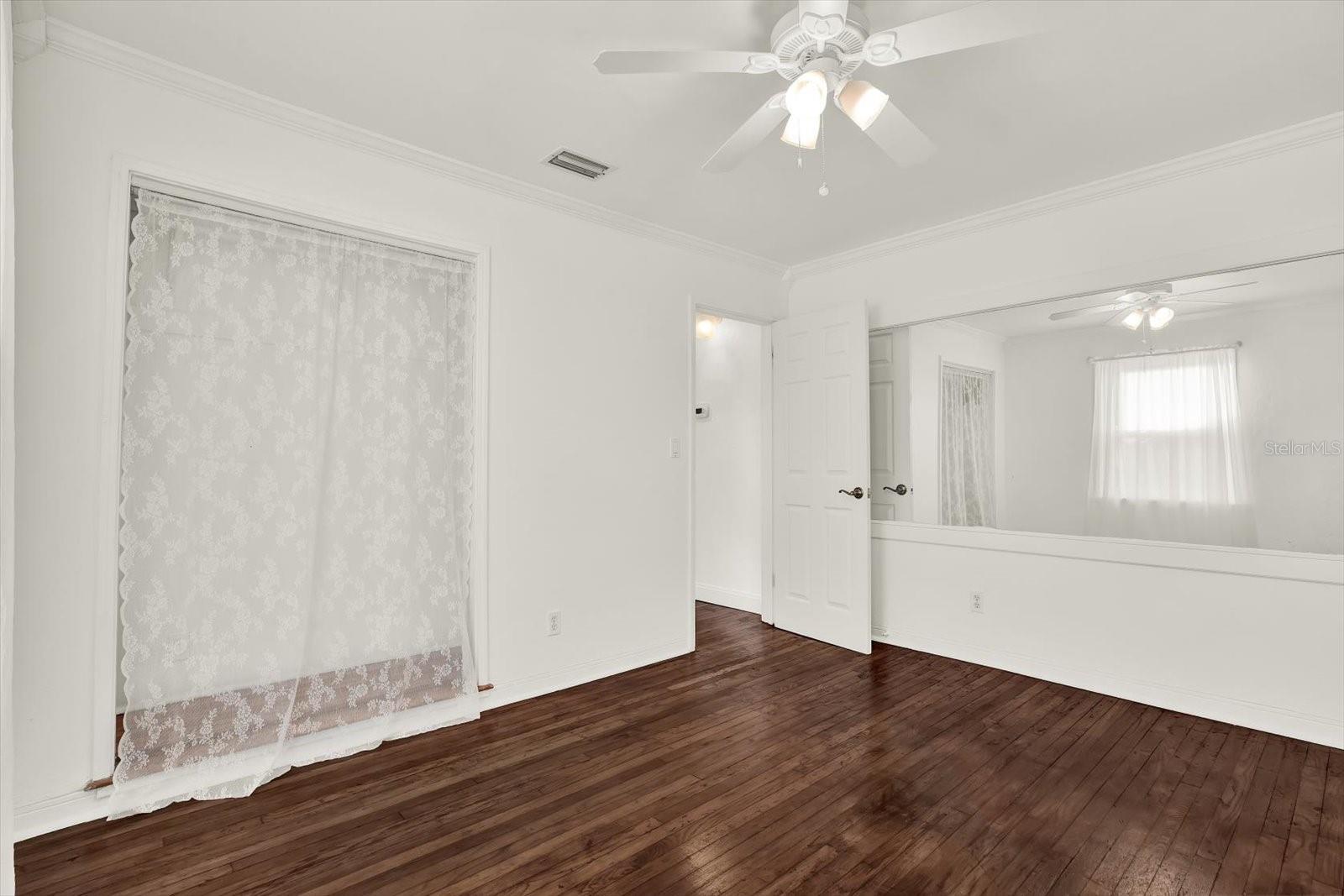 ALLENDALE TERRACE BLKS A-B-1-2-3-4-5-6 - Residential