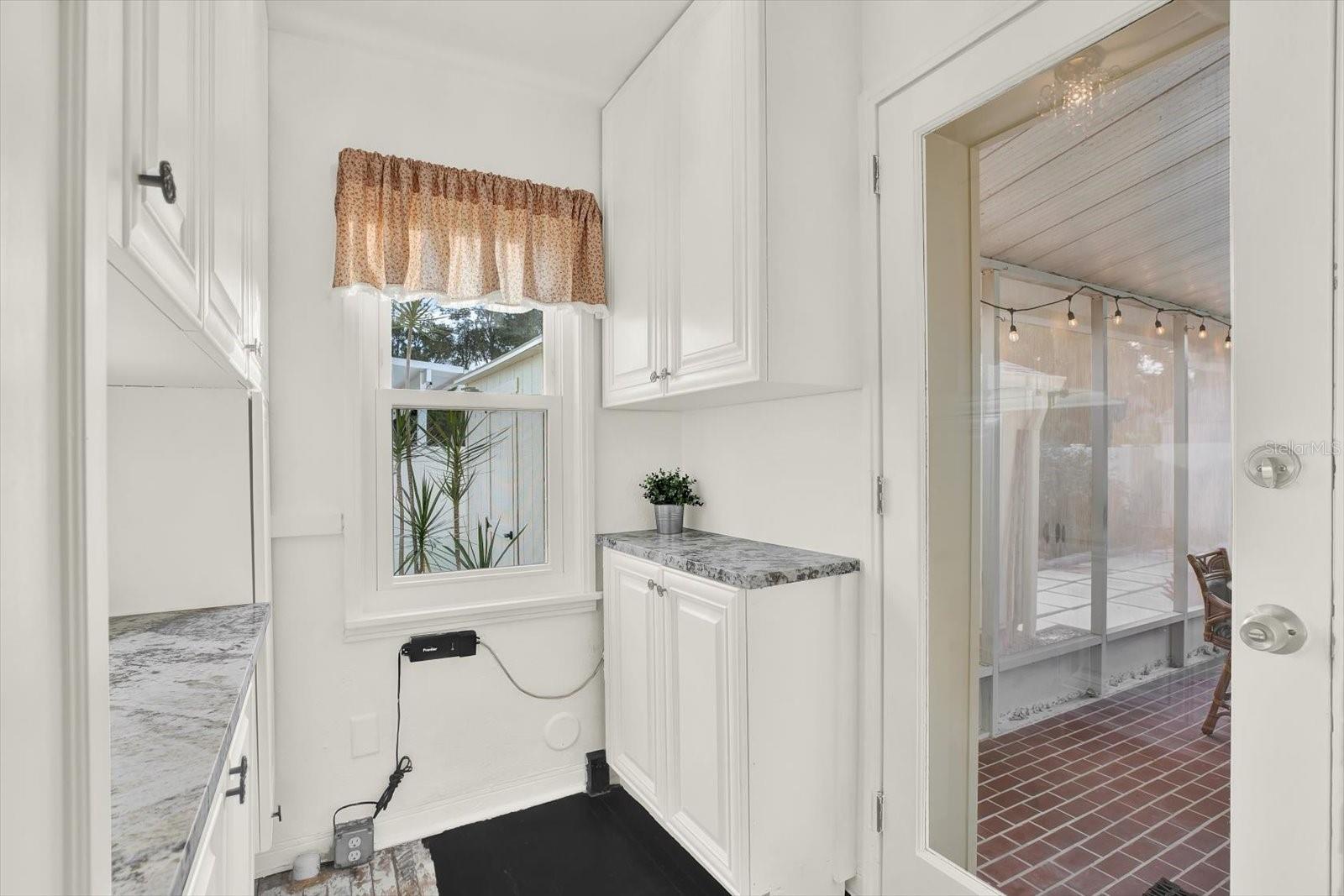 ALLENDALE TERRACE BLKS A-B-1-2-3-4-5-6 - Residential