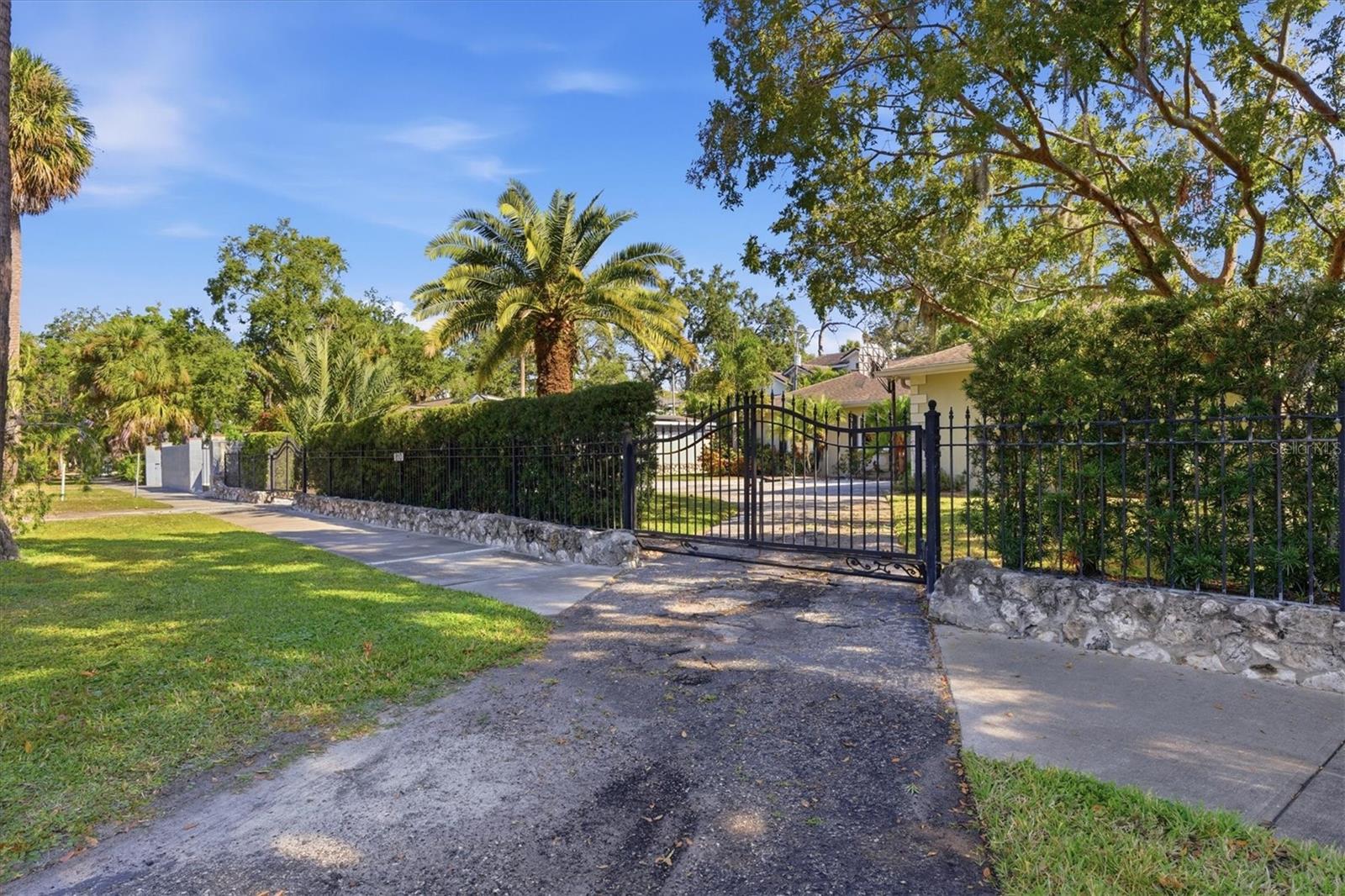 BEACH PARK - Residential