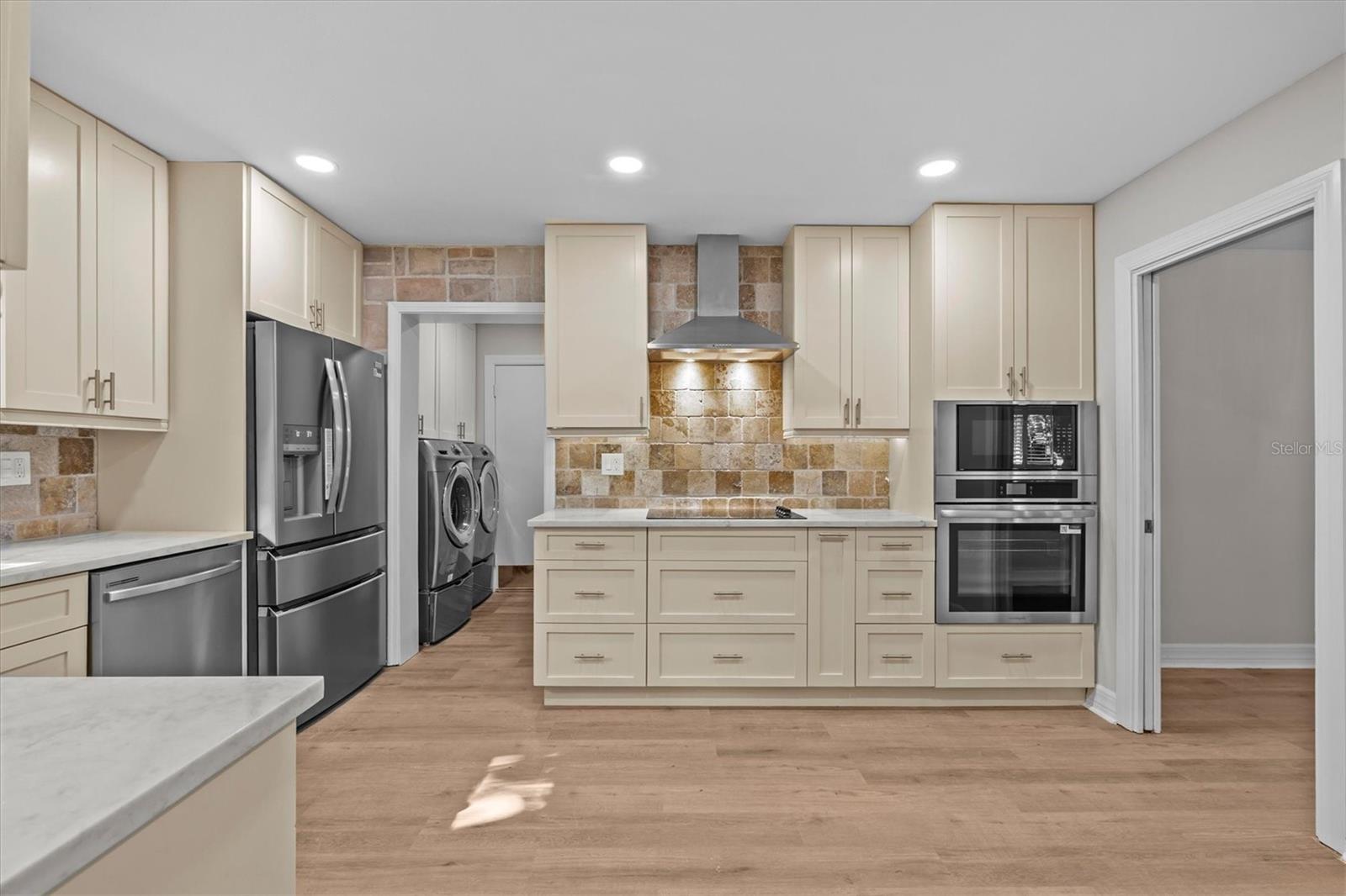 BEACH PARK - Residential