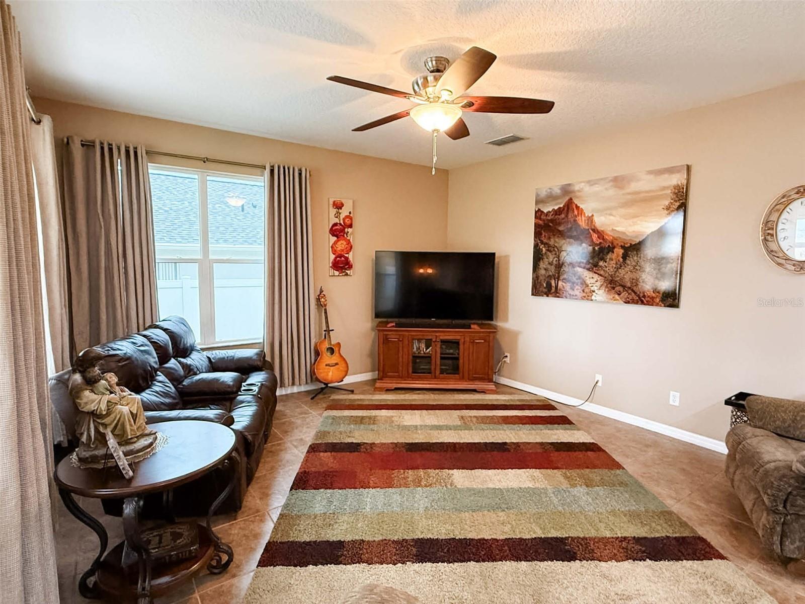 OVERLOOK AT LAKE LOUISA PH 2 - Residential