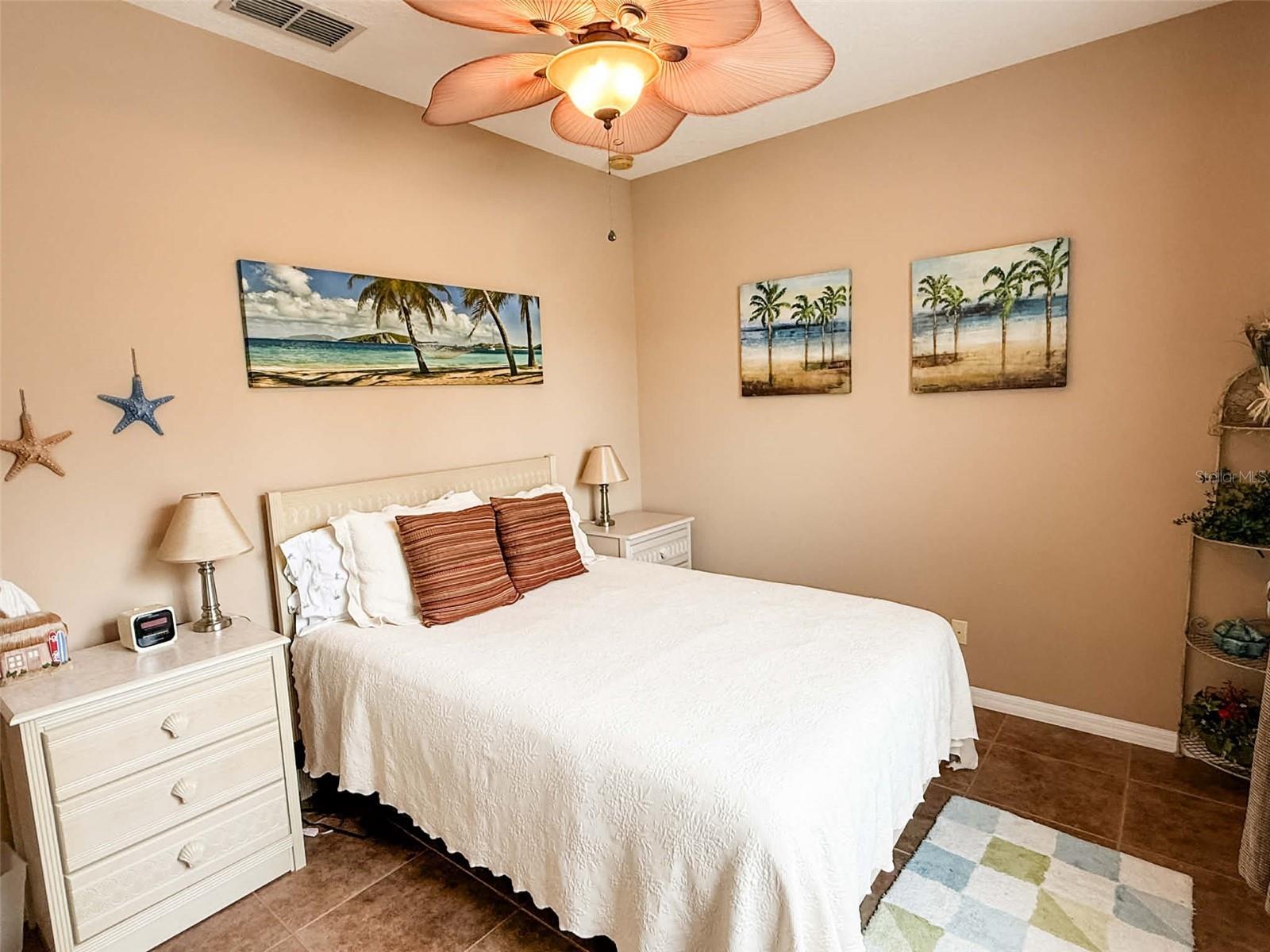 OVERLOOK AT LAKE LOUISA PH 2 - Residential