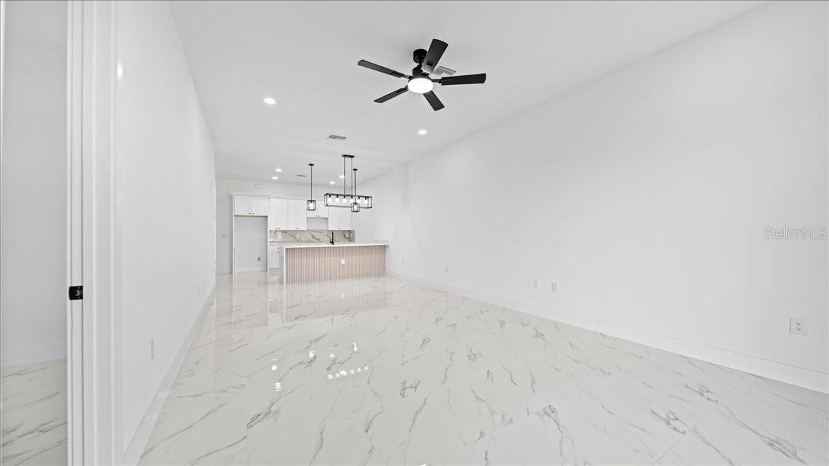 CAPE CORAL - Residential Income