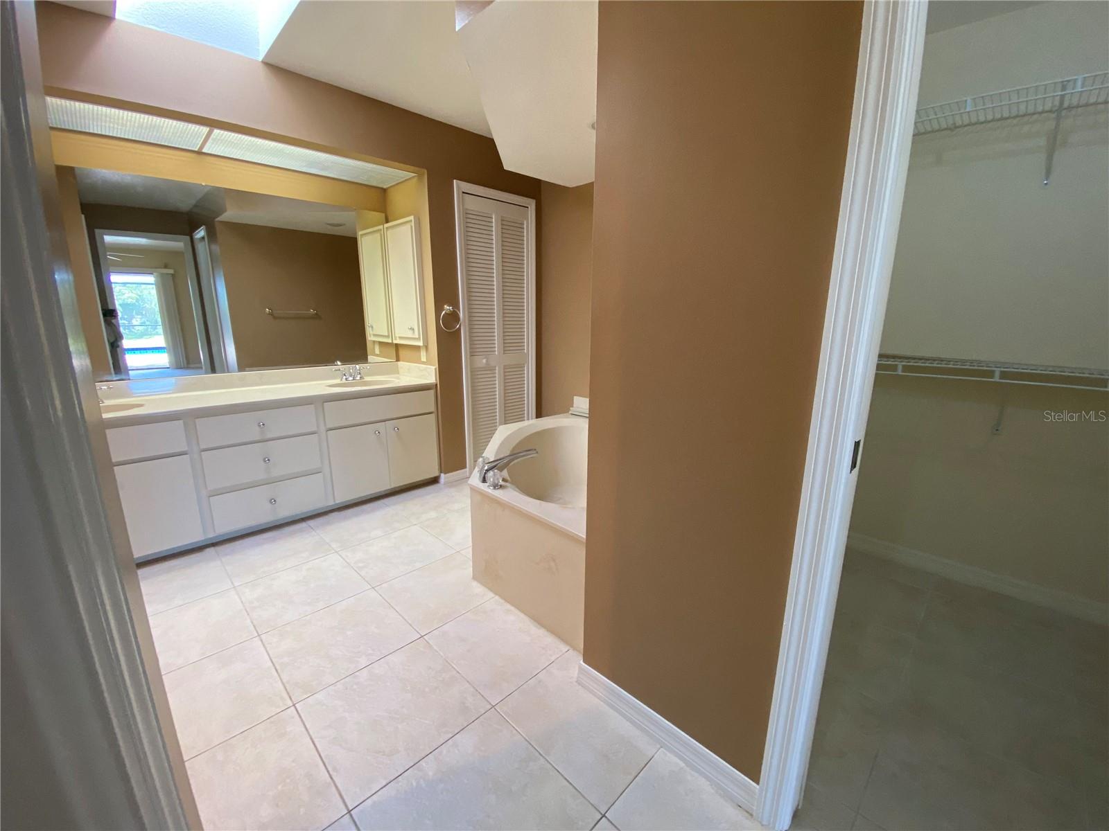 PUNTA GORDA ISLES SEC 23 - Residential