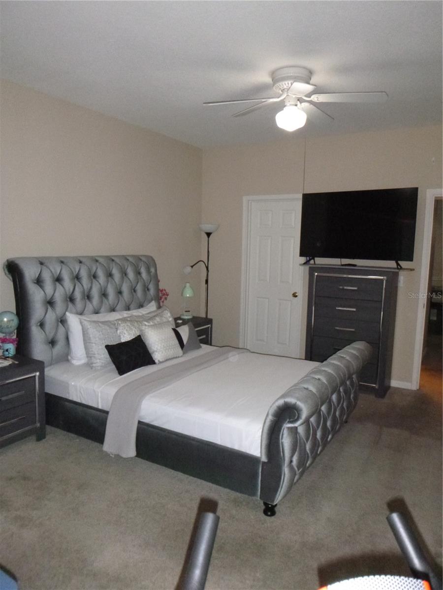 CAPRI/HUNTERS CRK CONDO - Residential Lease