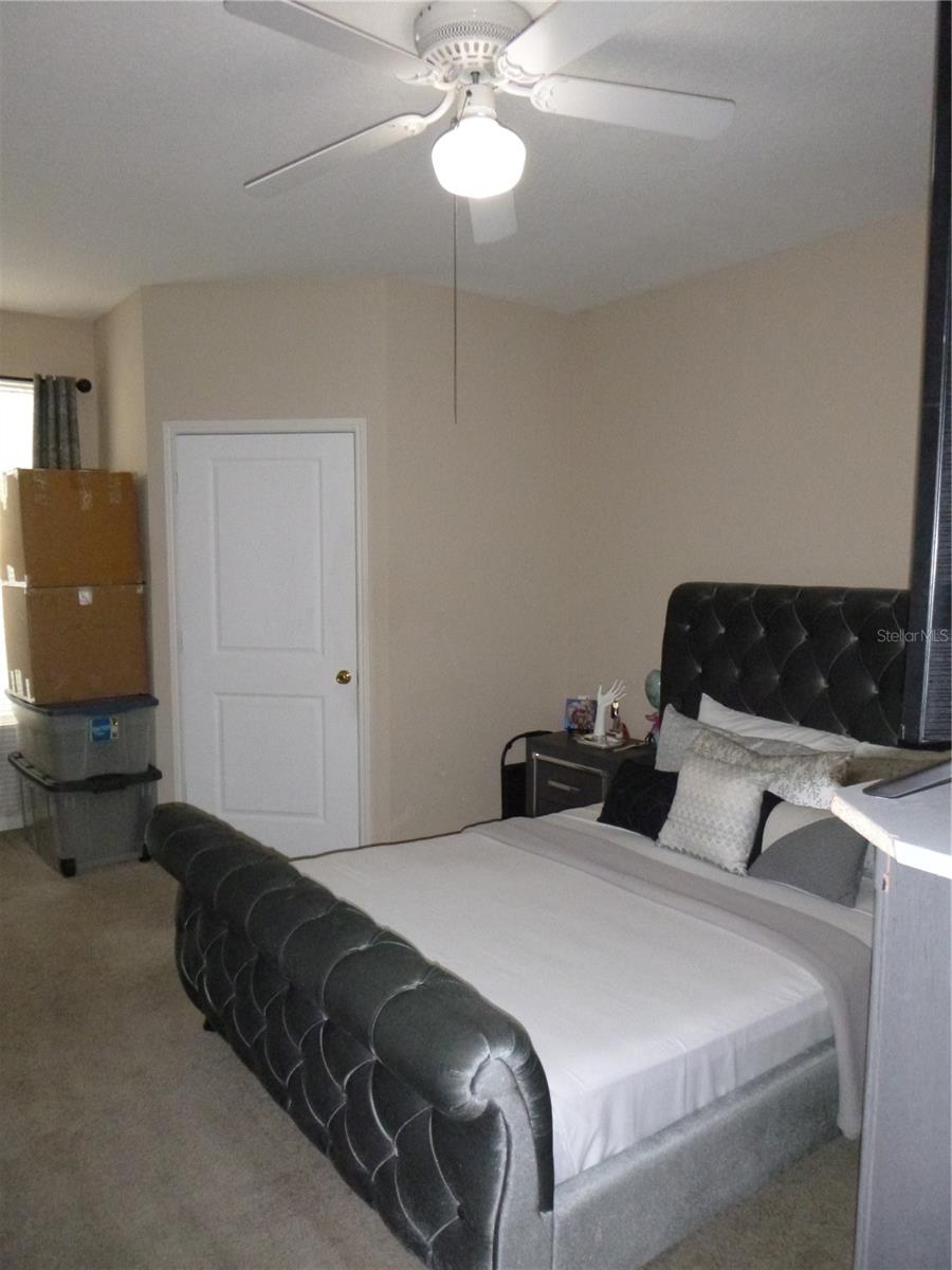 CAPRI/HUNTERS CRK CONDO - Residential Lease