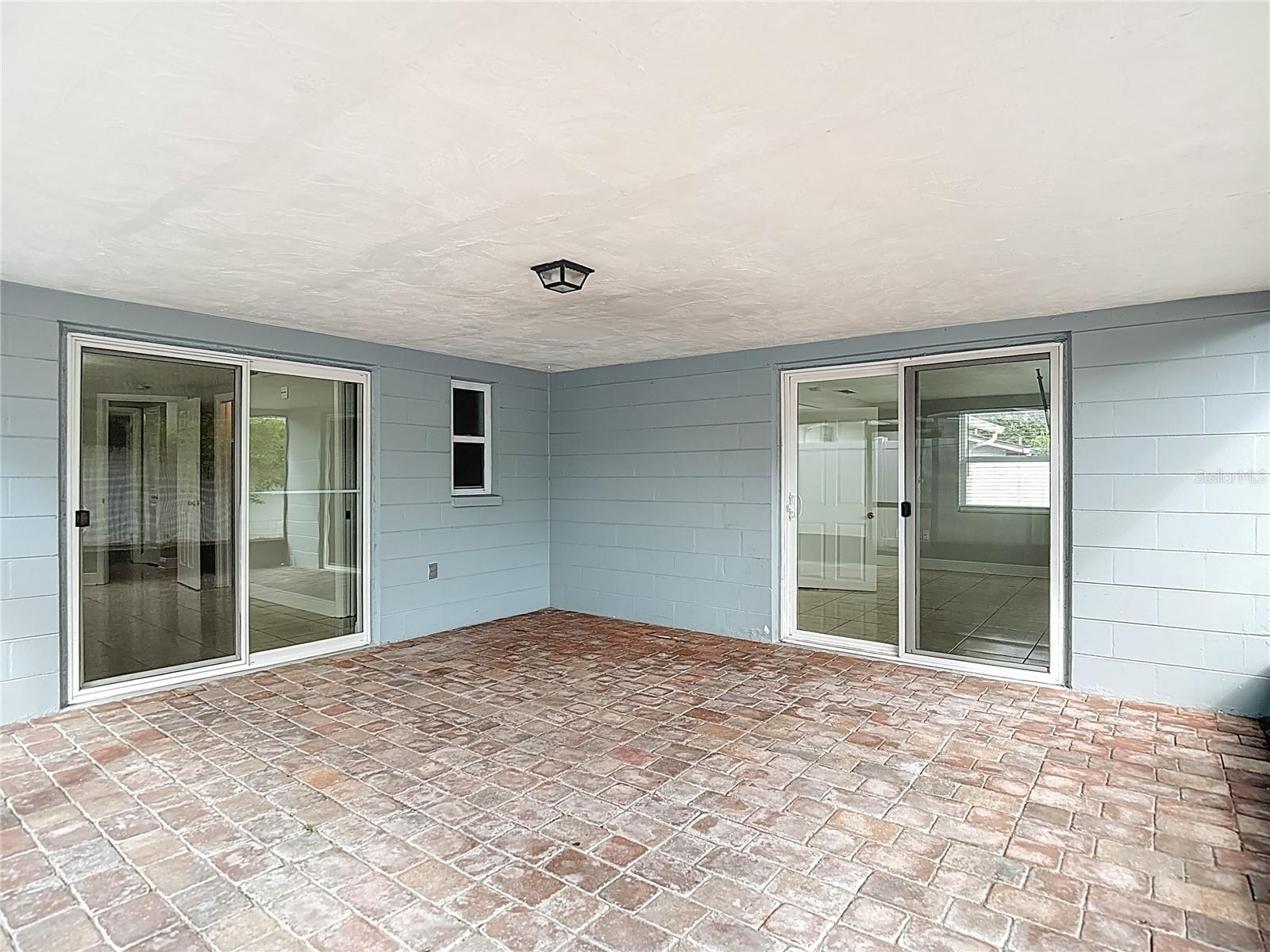 PALM TERRACE GARDENS - Residential