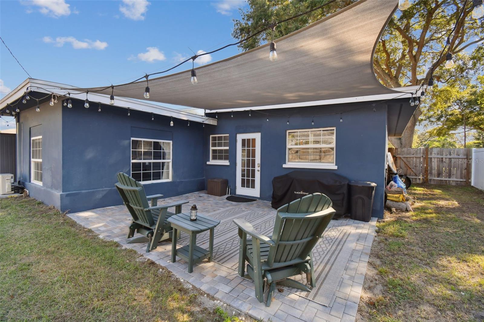 ANONA GROVES - Residential