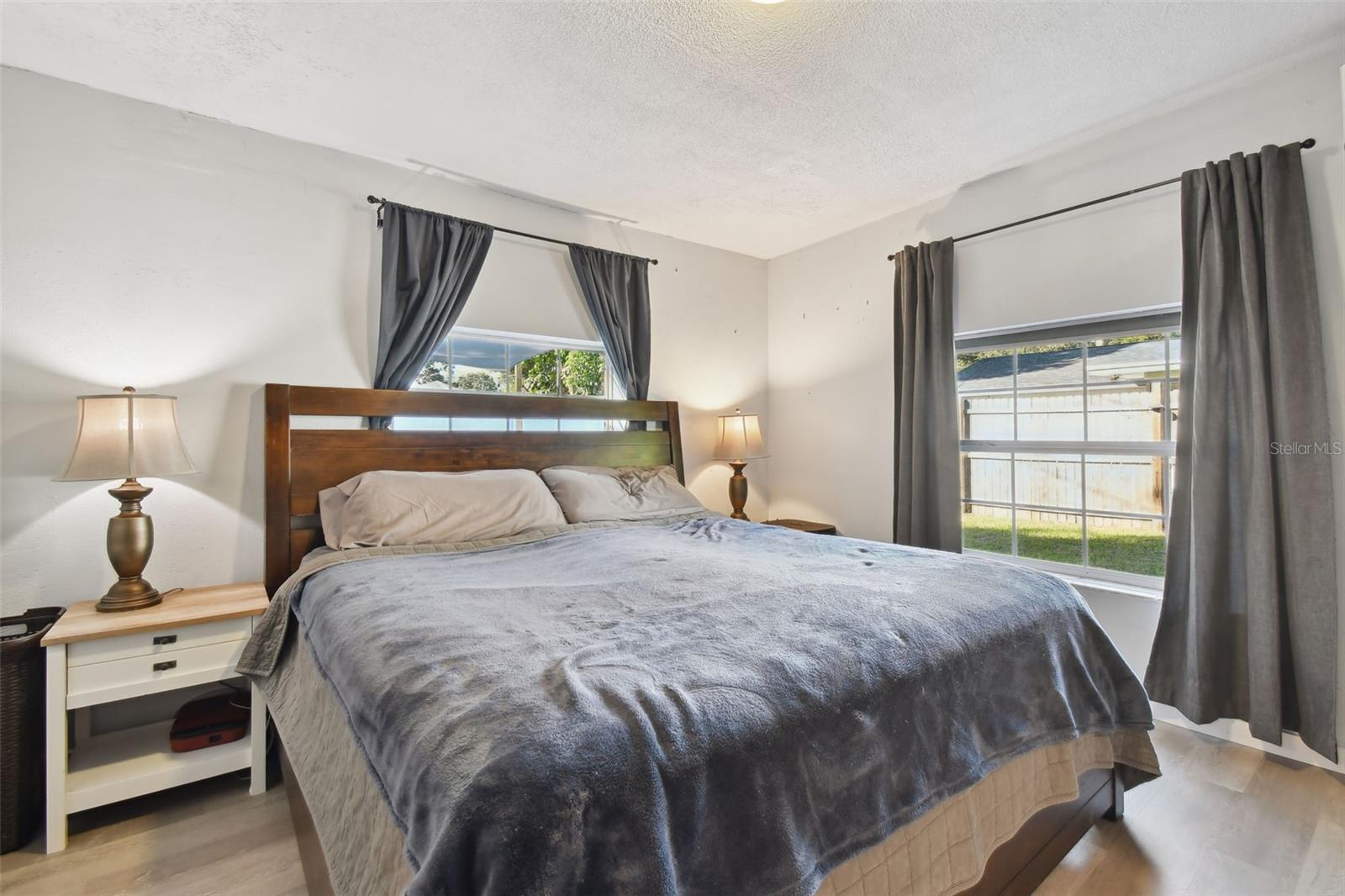 ANONA GROVES - Residential