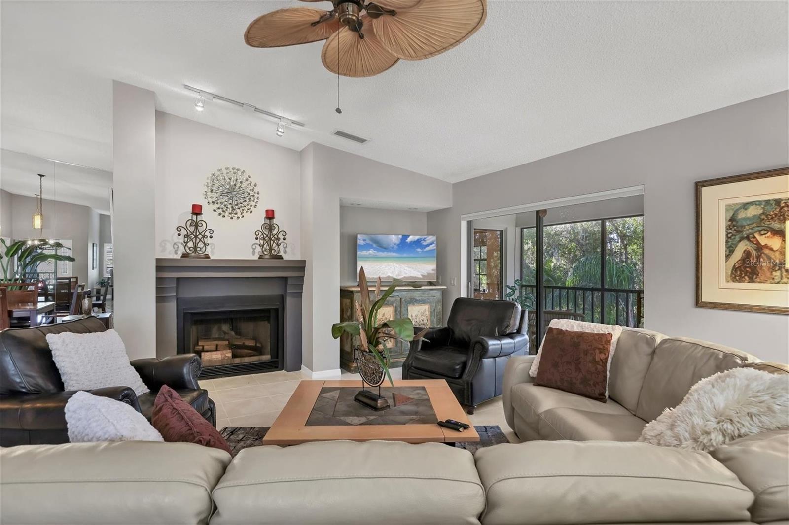 FAIRWAY WOODS - Residential