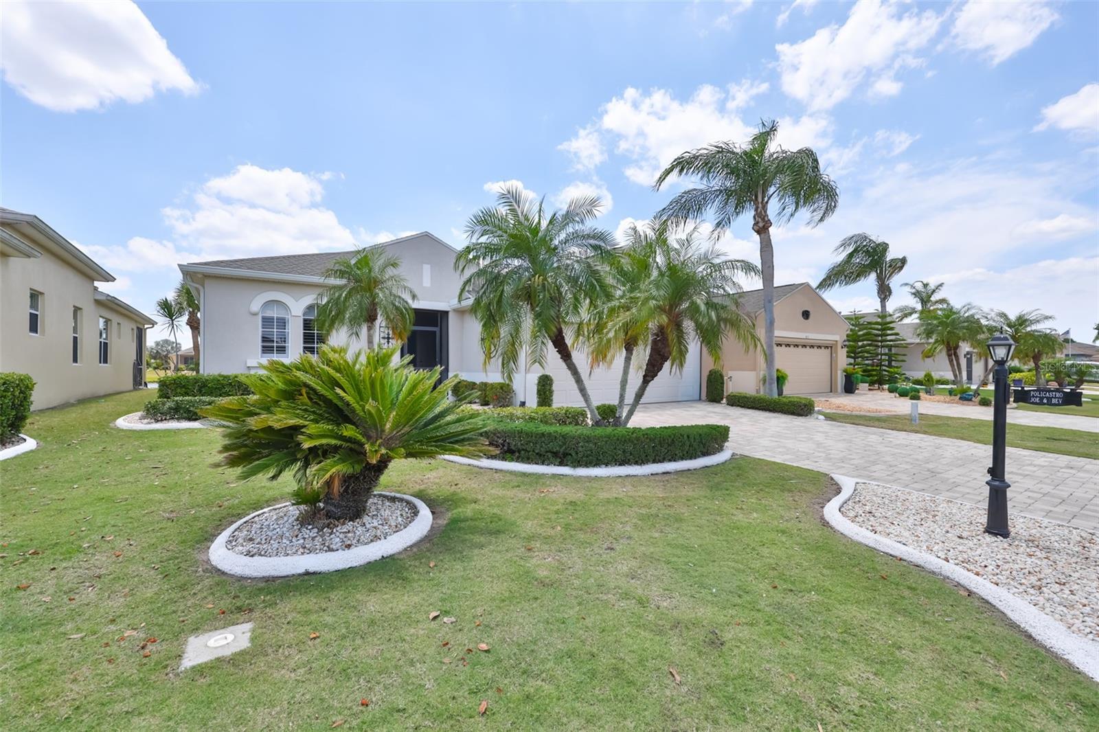 829 REGAL MANOR WAY