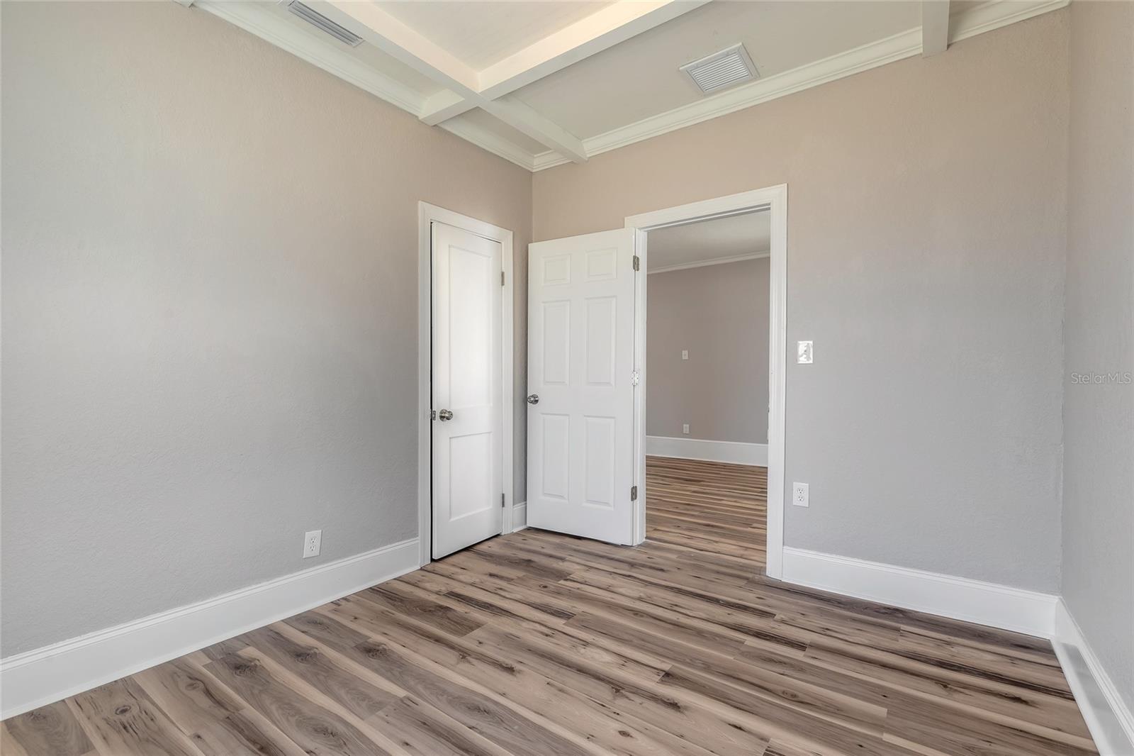 DAVIS DAYTONA BEACH - Residential