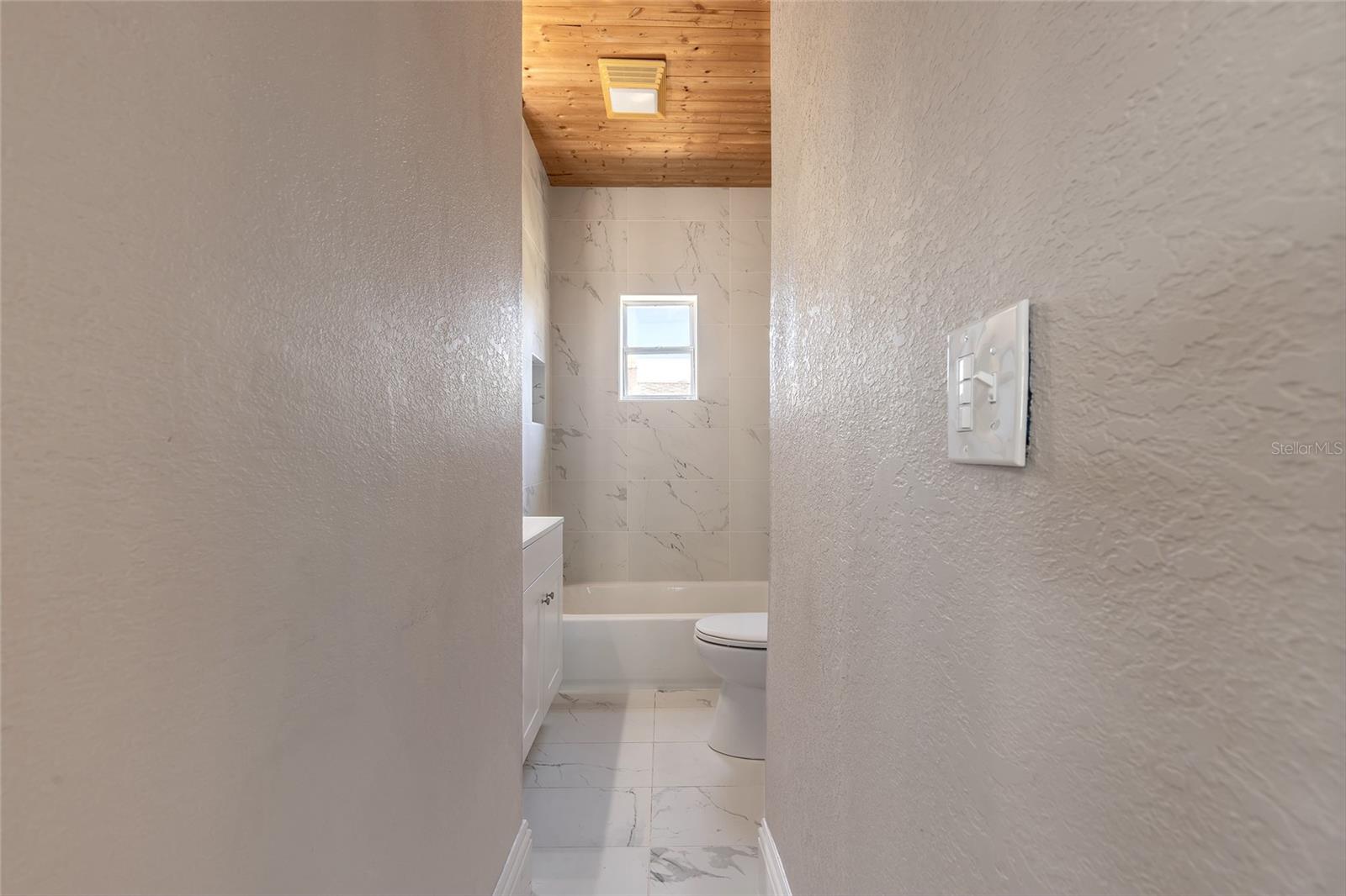 DAVIS DAYTONA BEACH - Residential