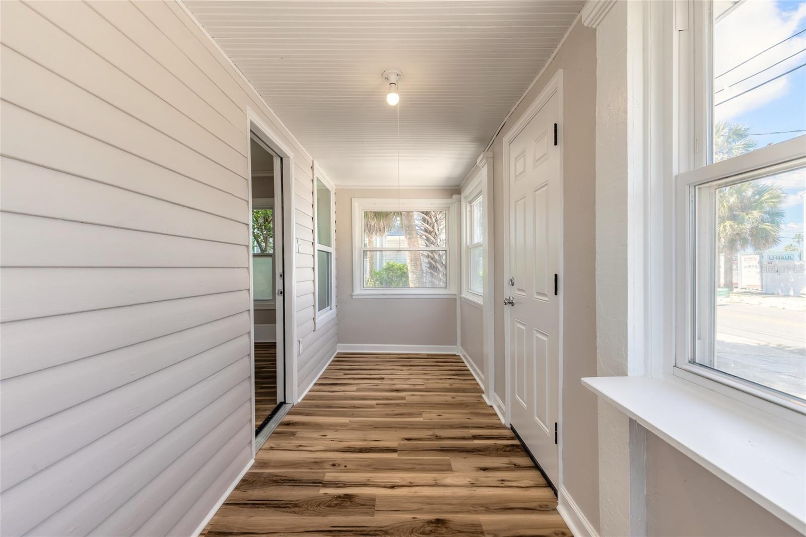 DAVIS DAYTONA BEACH - Residential