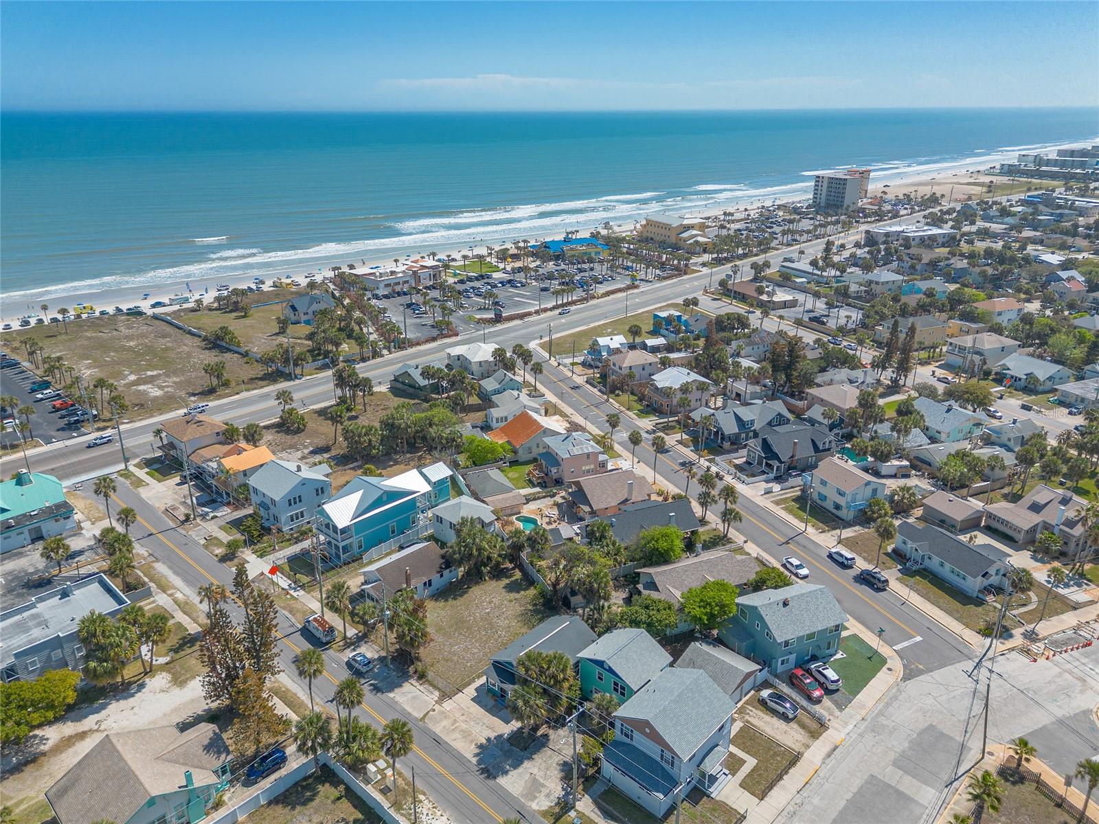 DAVIS DAYTONA BEACH - Residential