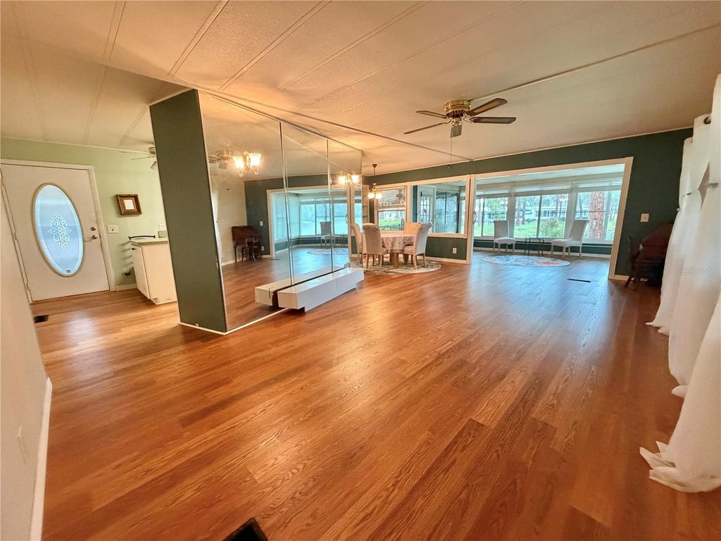 Photo of 320 Palo Verde Drive, Leesburg, FL 34748 (MLS # G5116273)