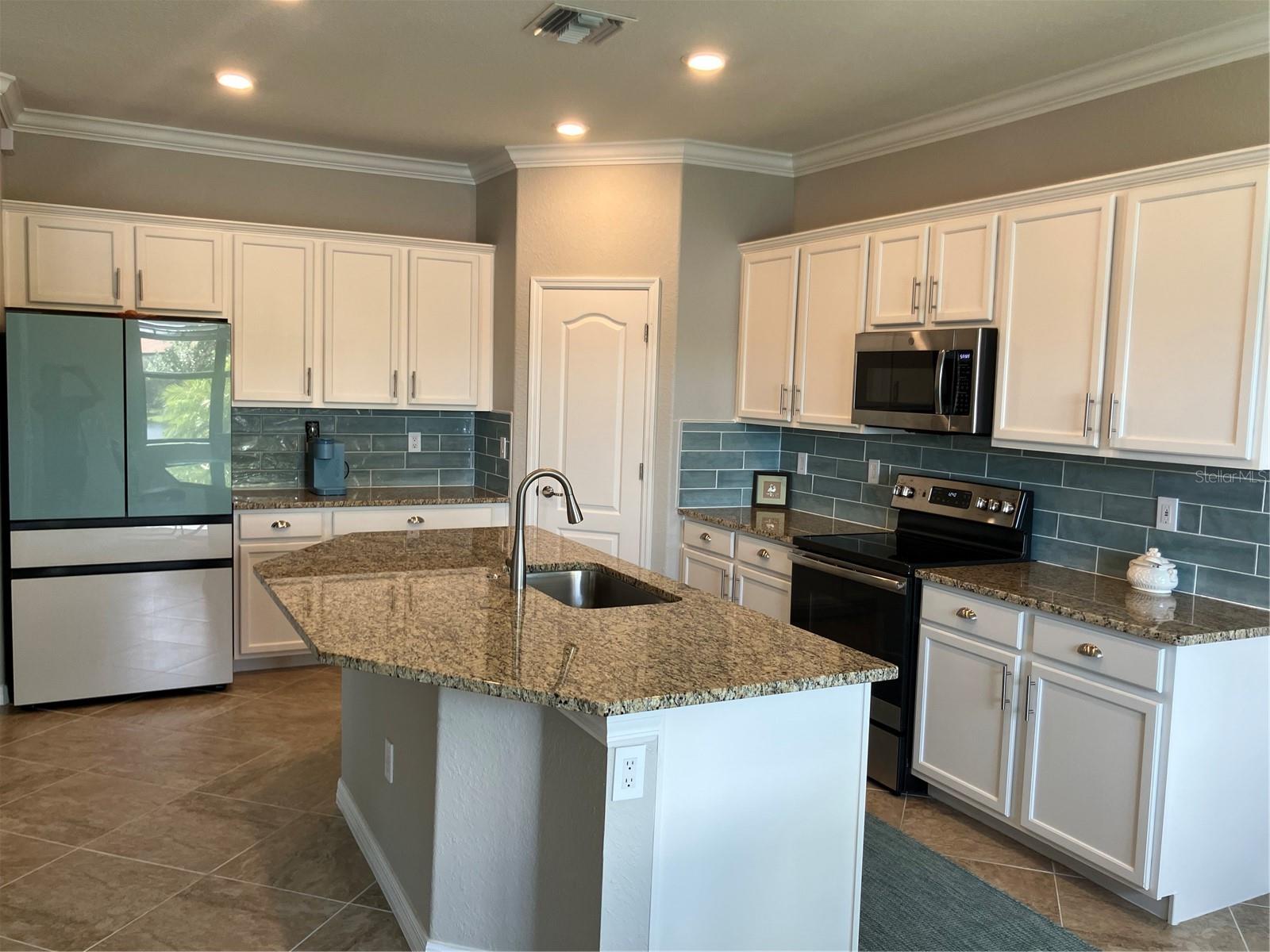 SARASOTA NATIONAL PH 6 & 7 - Residential