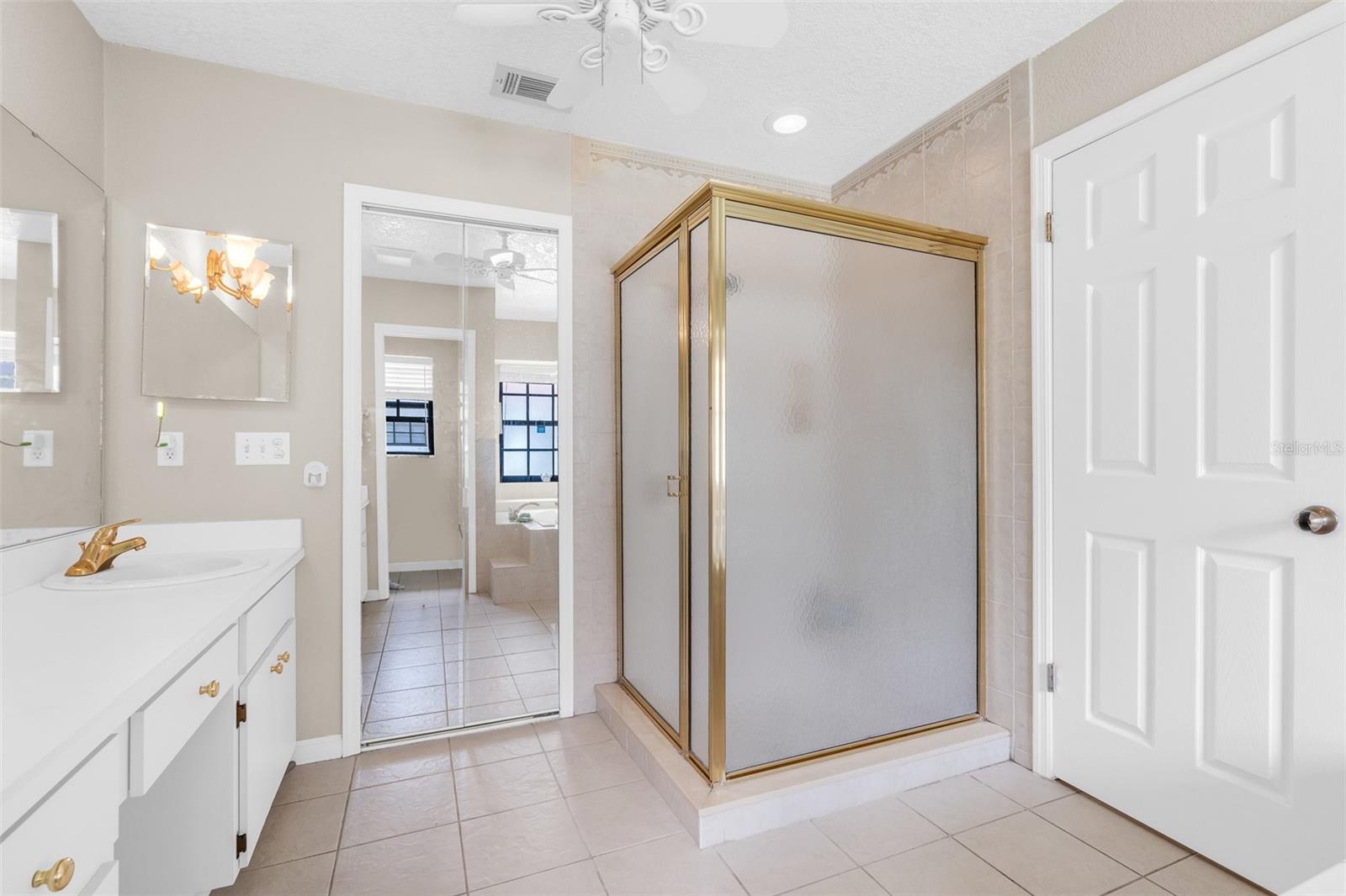 SANDPOINTE TWNHS SEC 06 - Residential