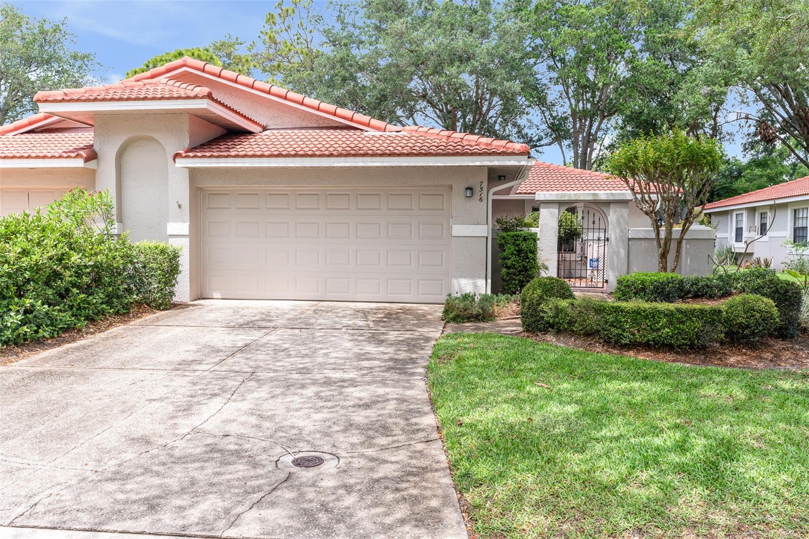 SANDPOINTE TWNHS SEC 06 - Residential