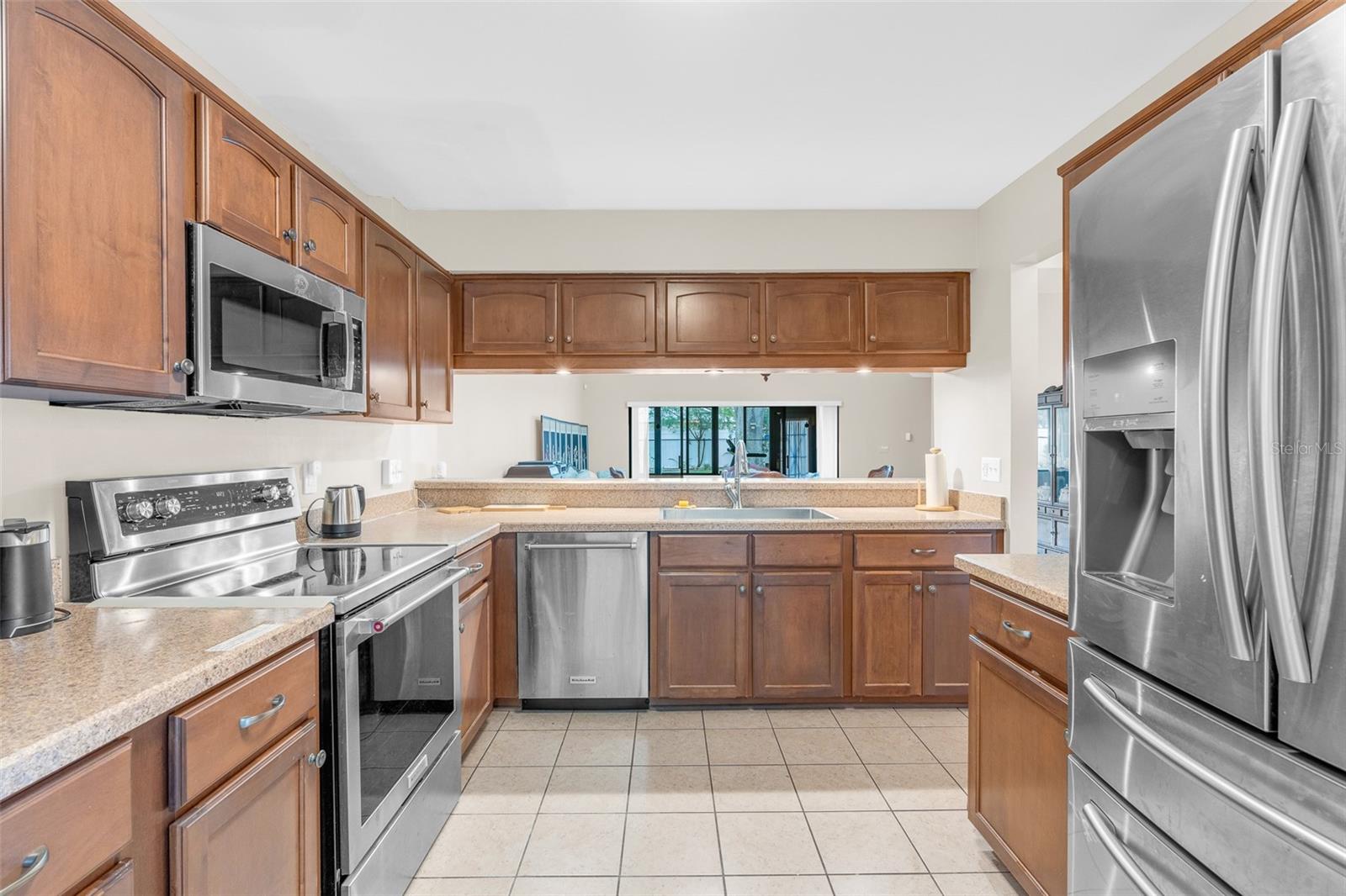 SANDPOINTE TWNHS SEC 06 - Residential