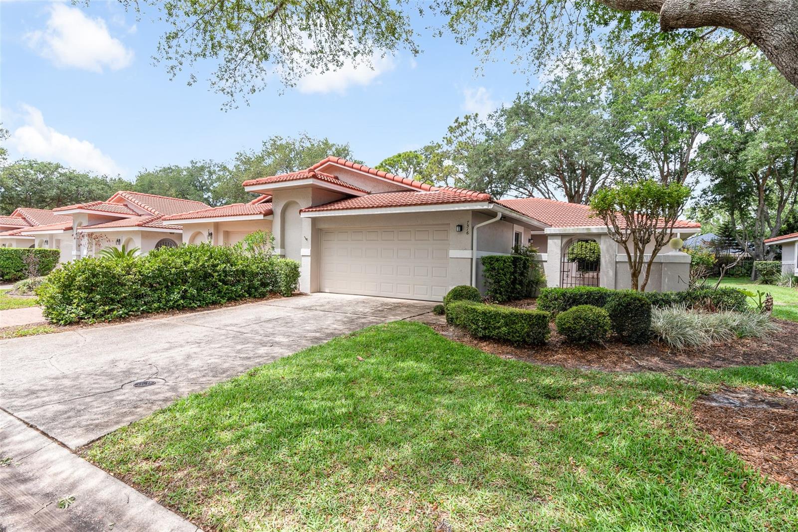 SANDPOINTE TWNHS SEC 06 - Residential