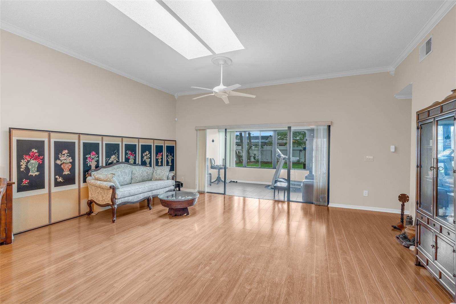 SANDPOINTE TWNHS SEC 06 - Residential