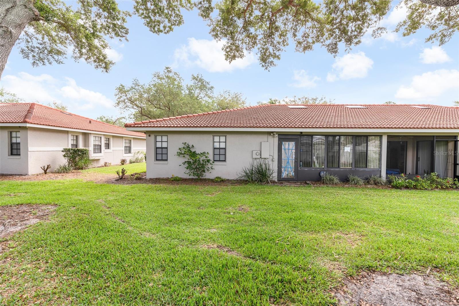 SANDPOINTE TWNHS SEC 06 - Residential