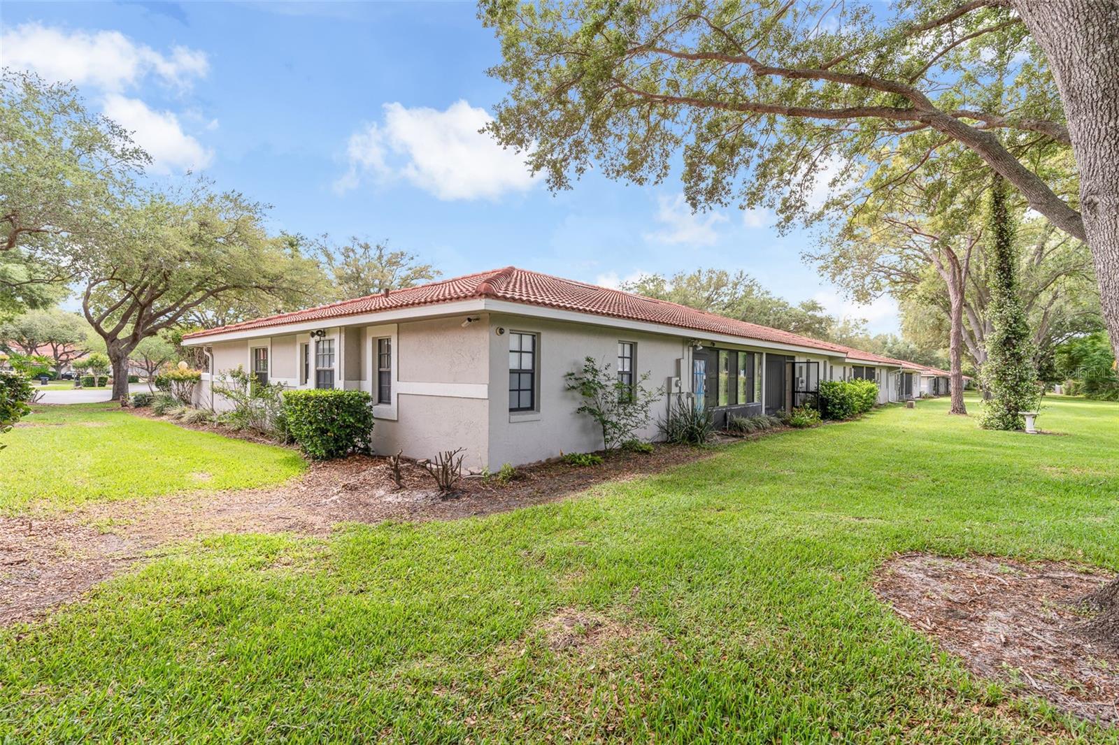 SANDPOINTE TWNHS SEC 06 - Residential