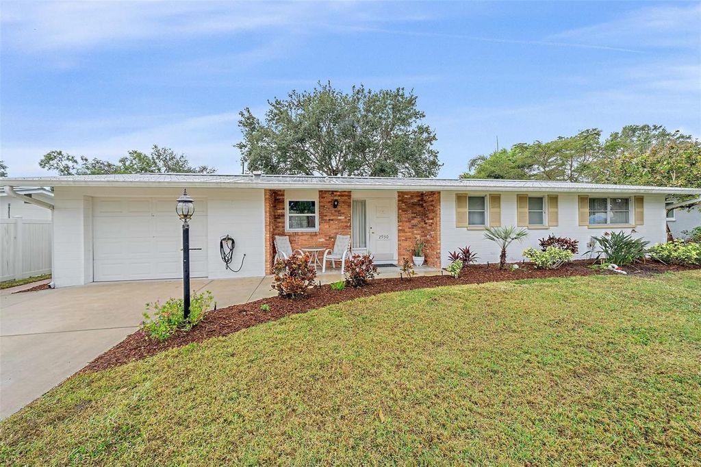 Photo of 2930 Floyd Street, Sarasota, FL 34239 (MLS # A4680496)