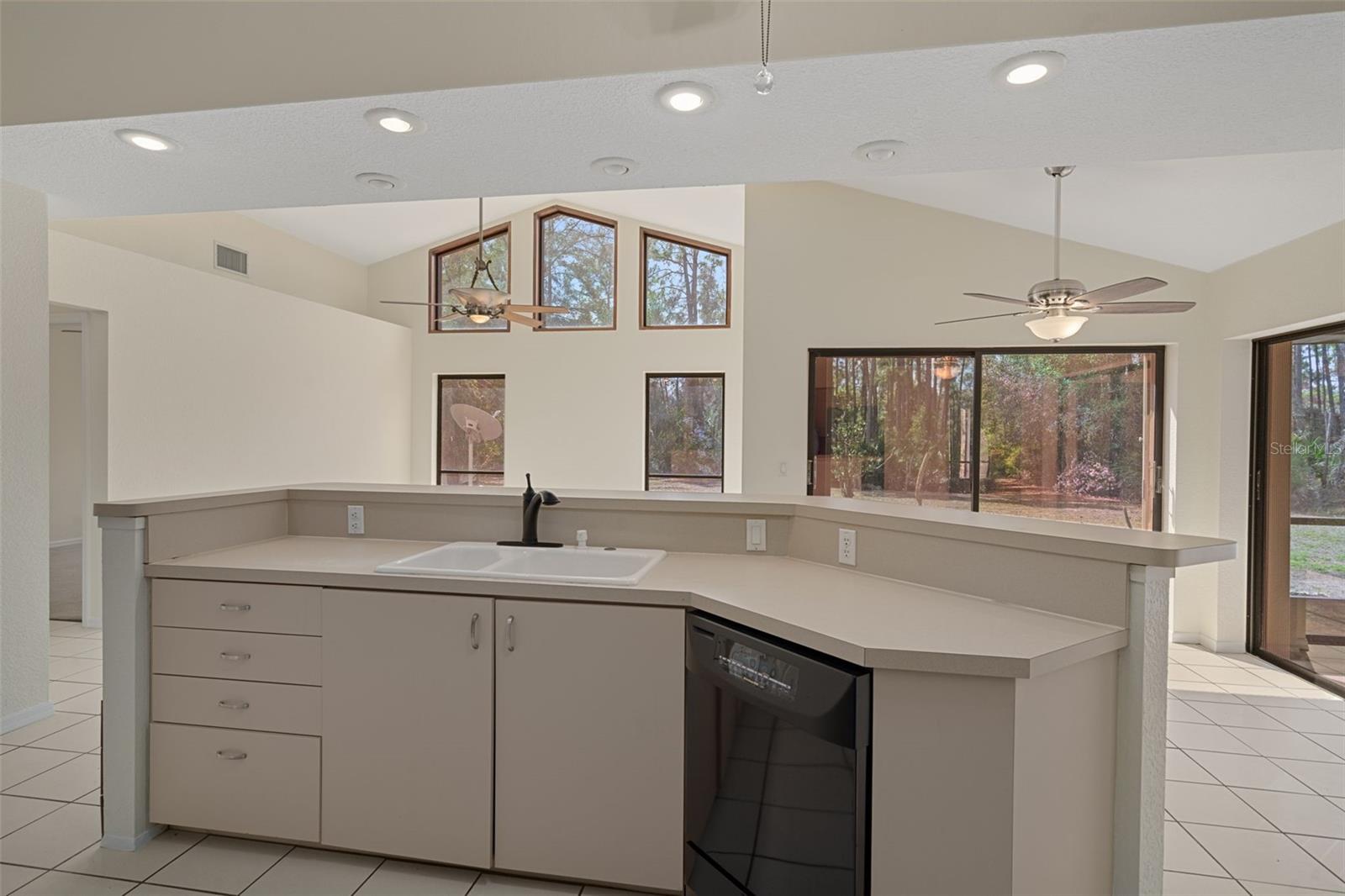 NORTH PORT CHARLOTTE ESTATES - Residential