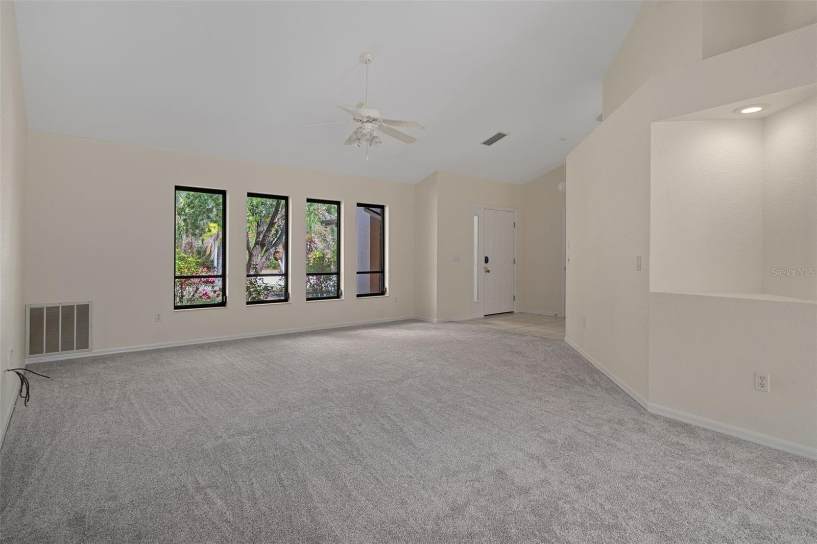 NORTH PORT CHARLOTTE ESTATES - Residential