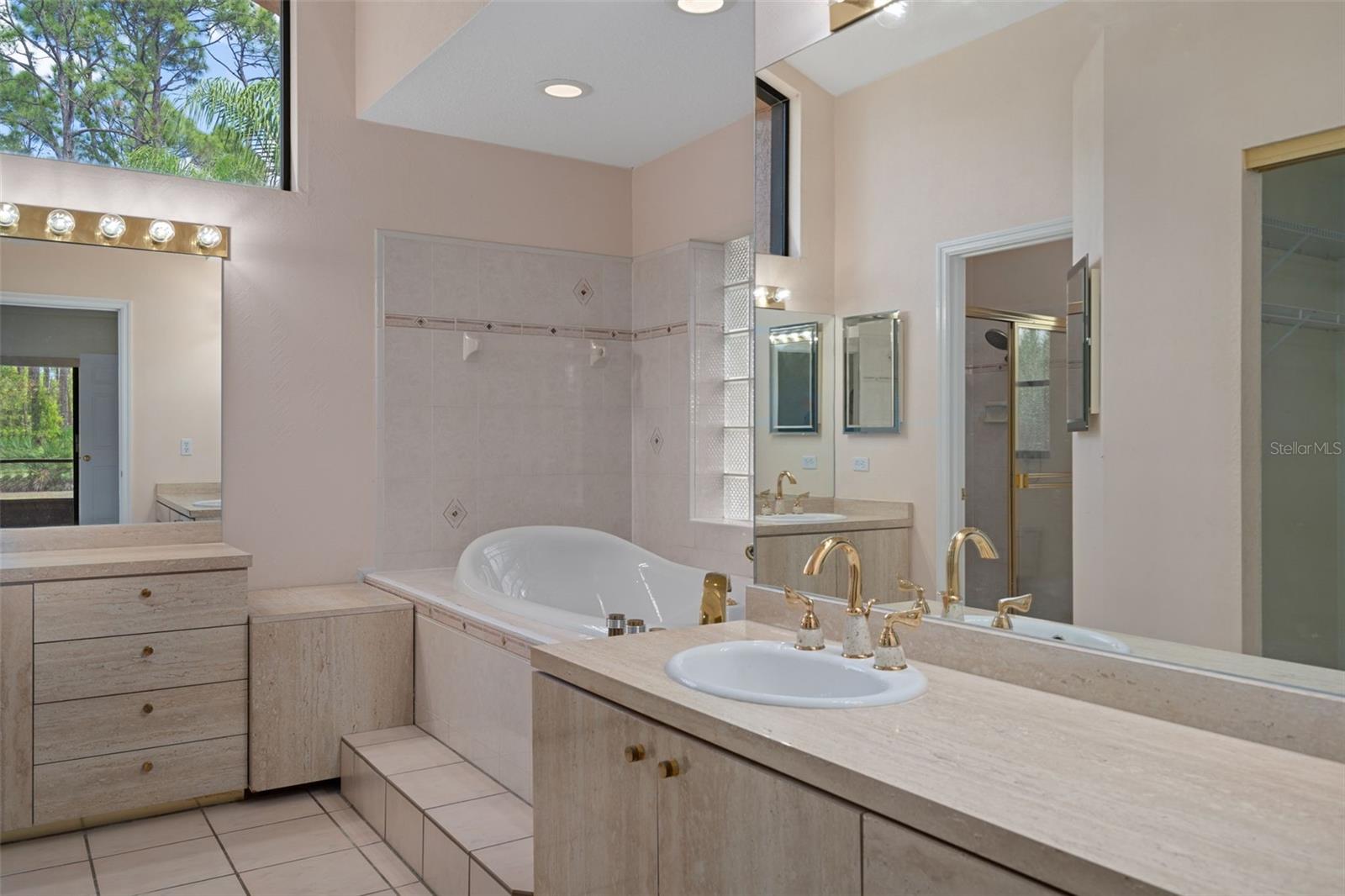 NORTH PORT CHARLOTTE ESTATES - Residential