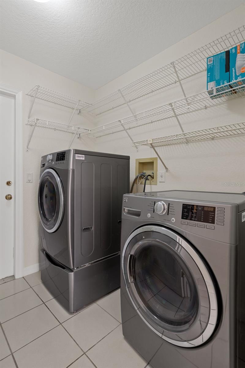 NORTH PORT CHARLOTTE ESTATES - Residential