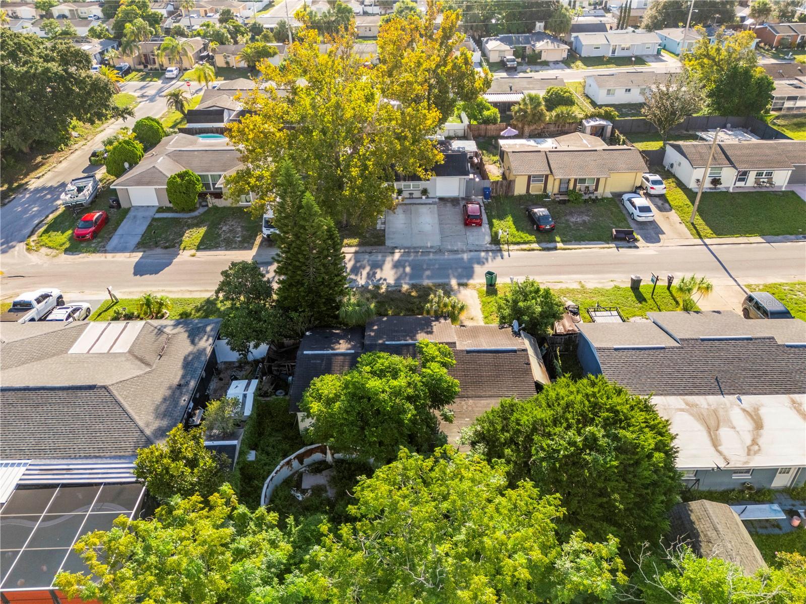 9735 RAINBOW LANE
