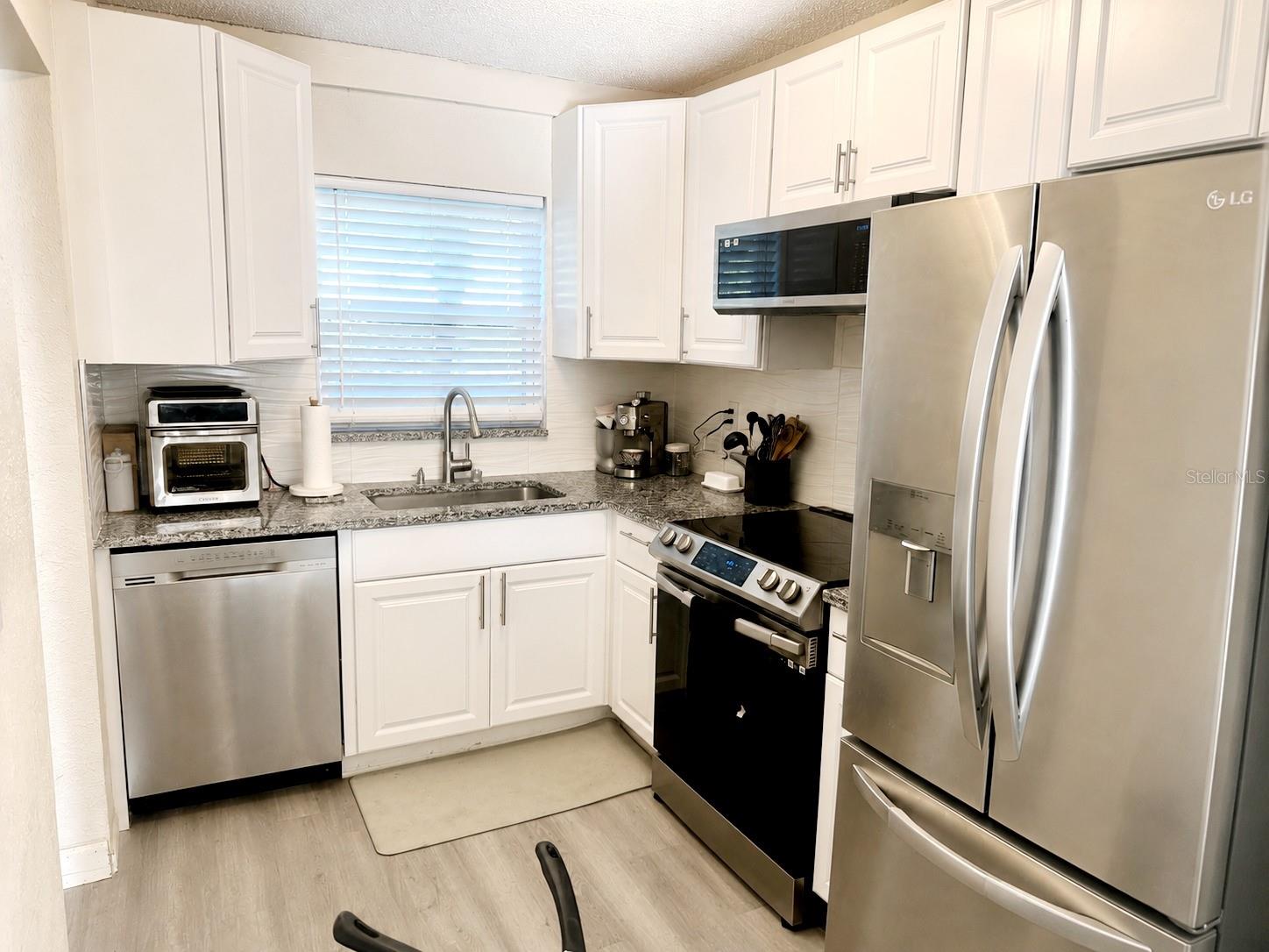 SOMERSET PARK - Residential