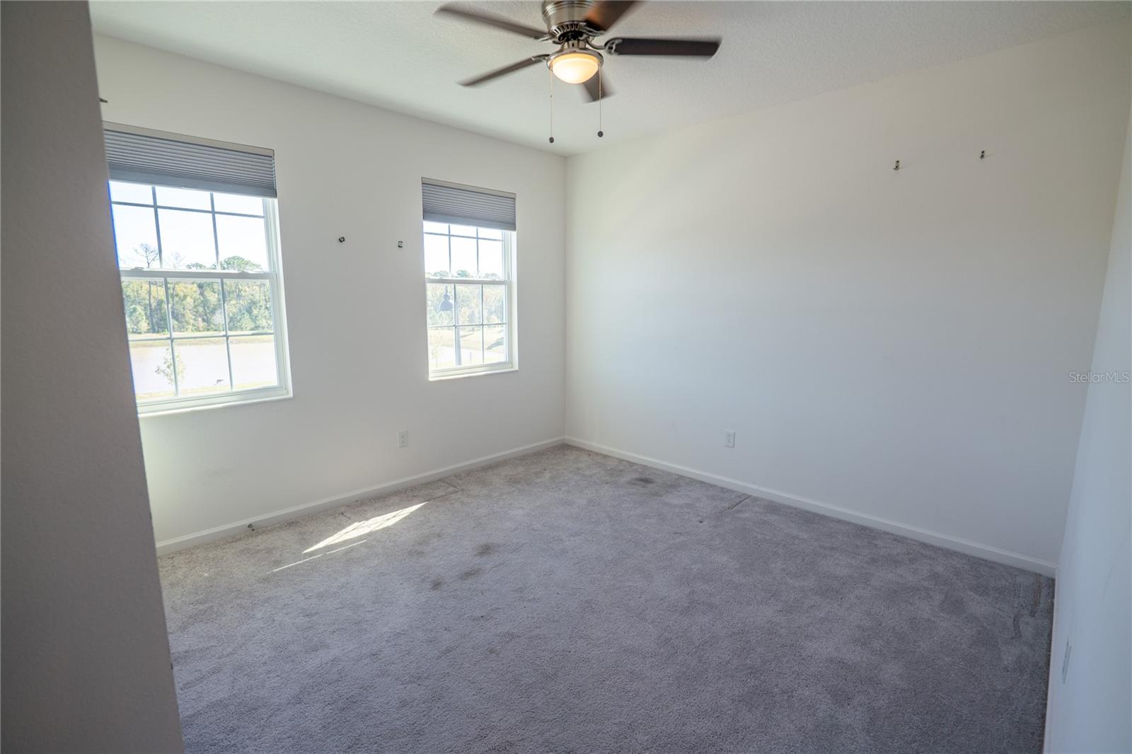 SUMMERBROOKE - Residential