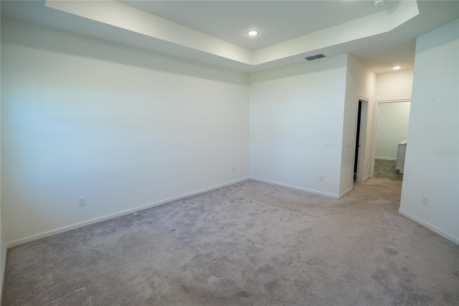 SUMMERBROOKE - Residential