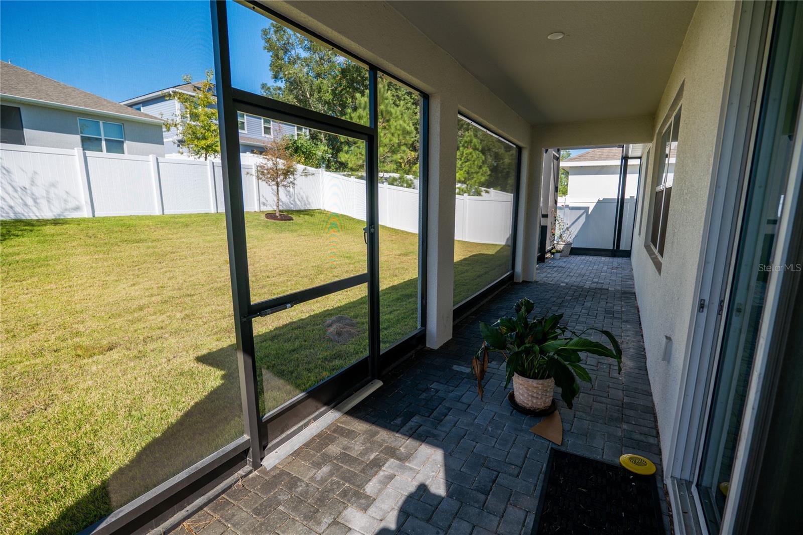 SUMMERBROOKE - Residential