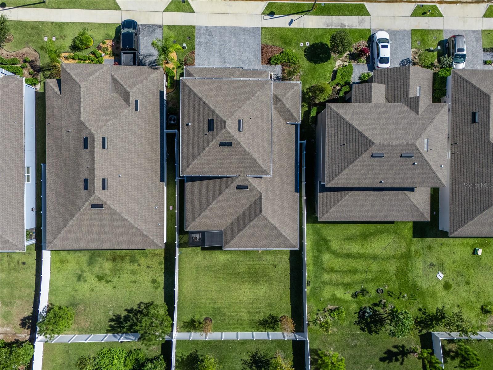 SUMMERBROOKE - Residential