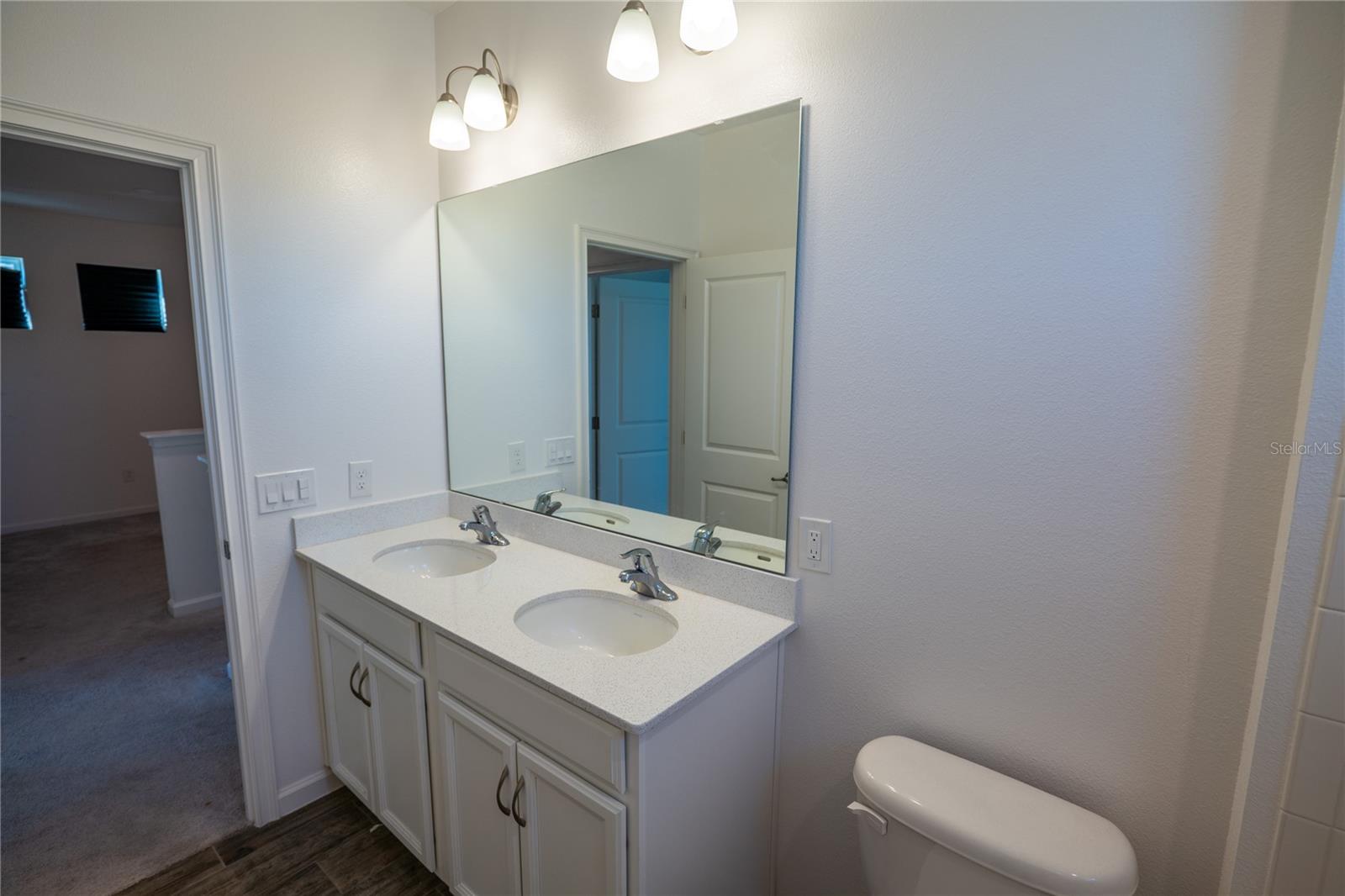 SUMMERBROOKE - Residential