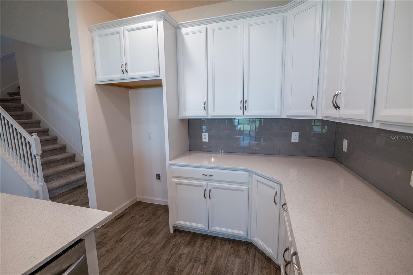 SUMMERBROOKE - Residential