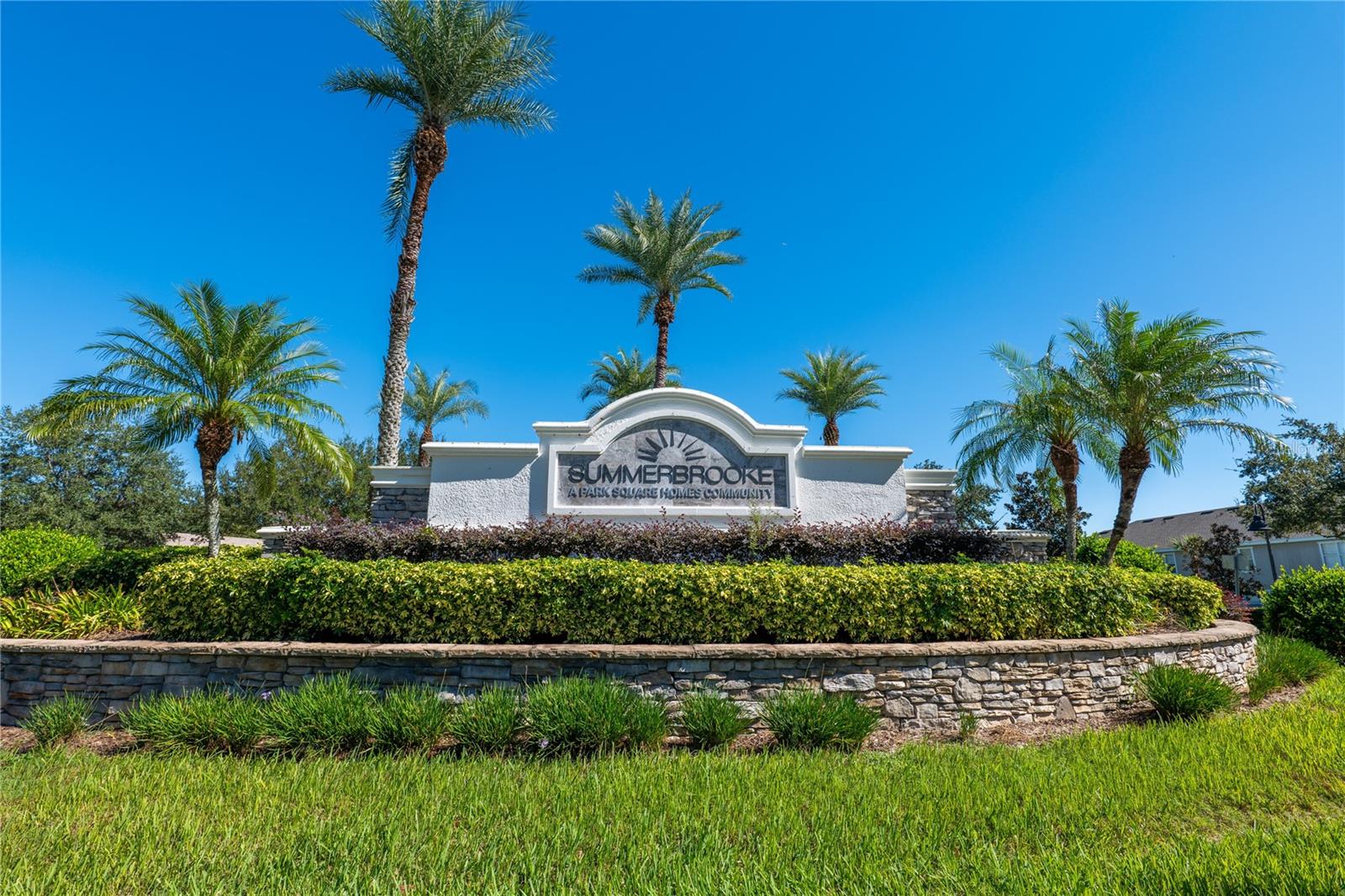 SUMMERBROOKE - Residential