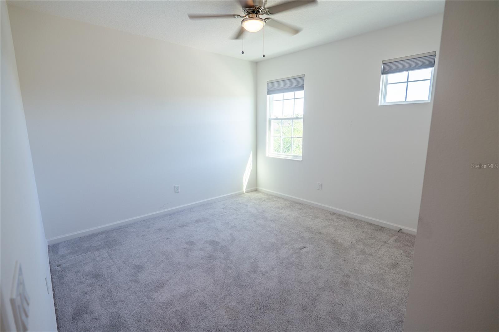 SUMMERBROOKE - Residential