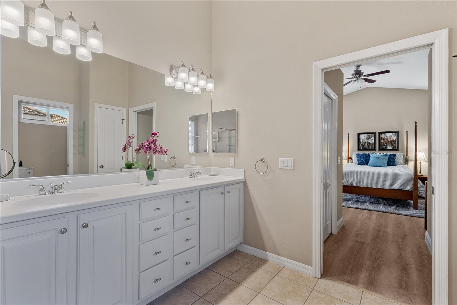 TAILFEATHER WAY AT TARA - Residential