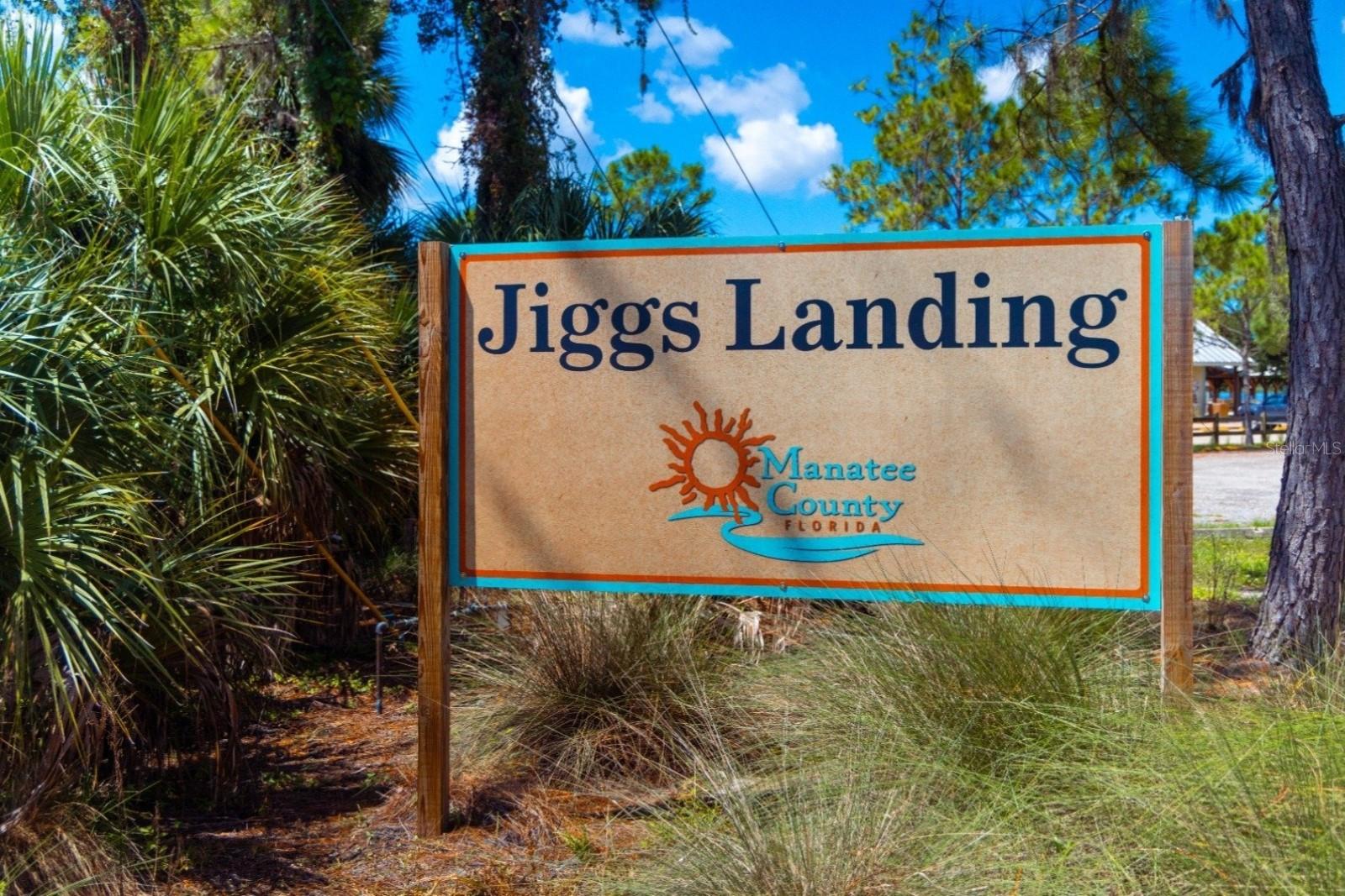 TAILFEATHER WAY AT TARA - Residential