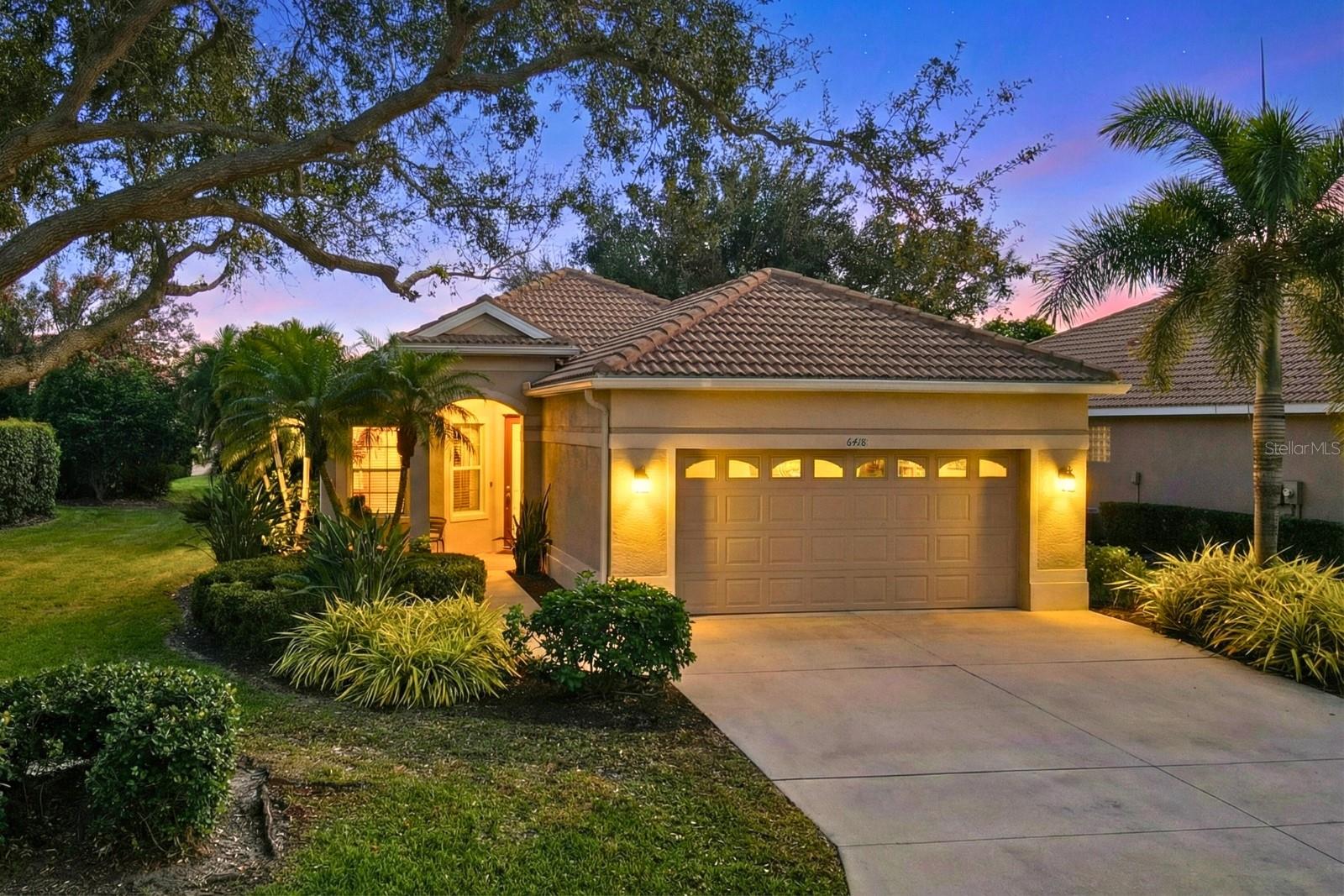 TAILFEATHER WAY AT TARA - Residential